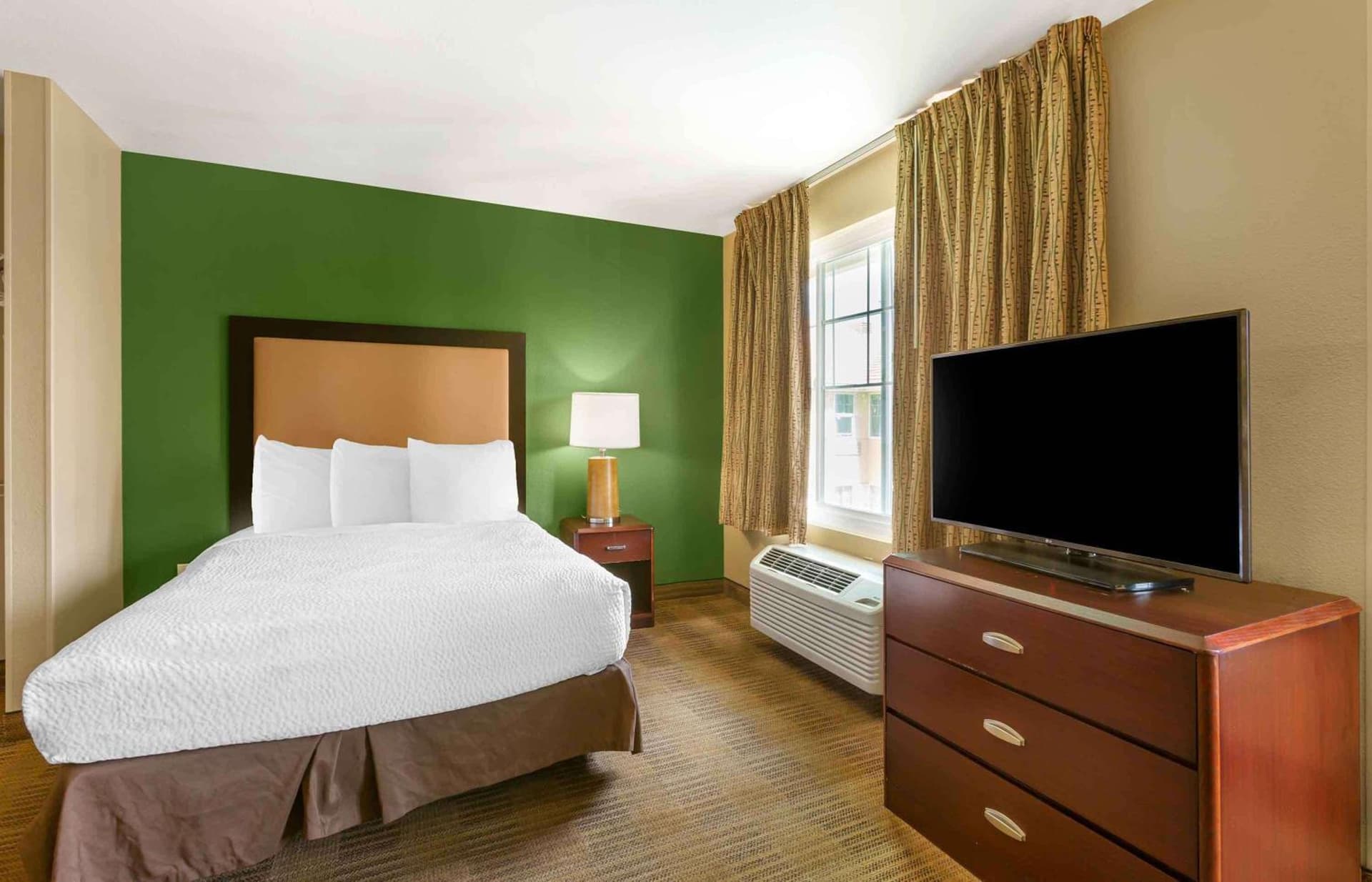 Extended Stay America Suites - Columbia - Columbia Corporate Park gallery photo in Columbia, MD — image 47