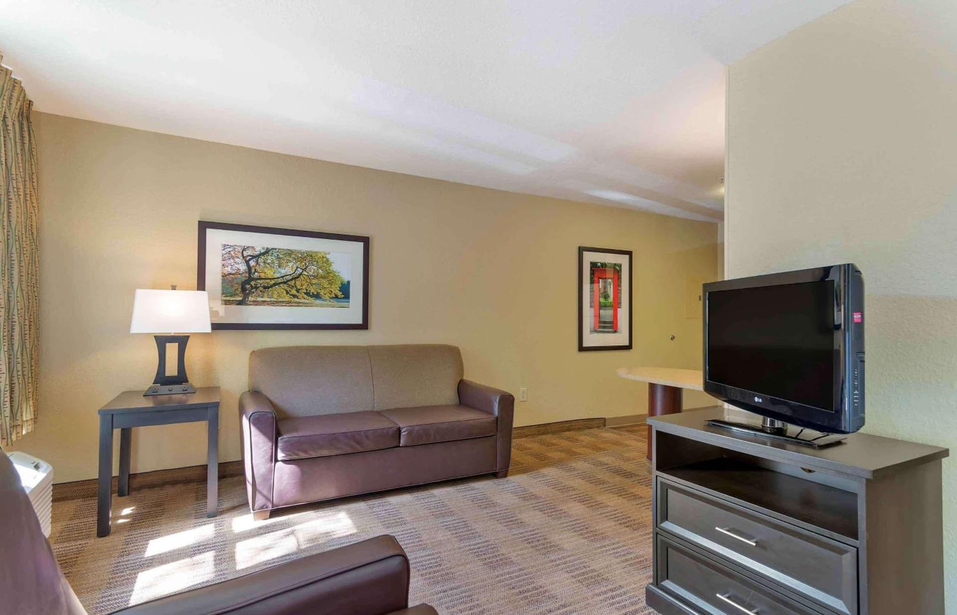 Extended Stay America Suites - Columbia - Columbia Corporate Park gallery photo in Columbia, MD — image 50