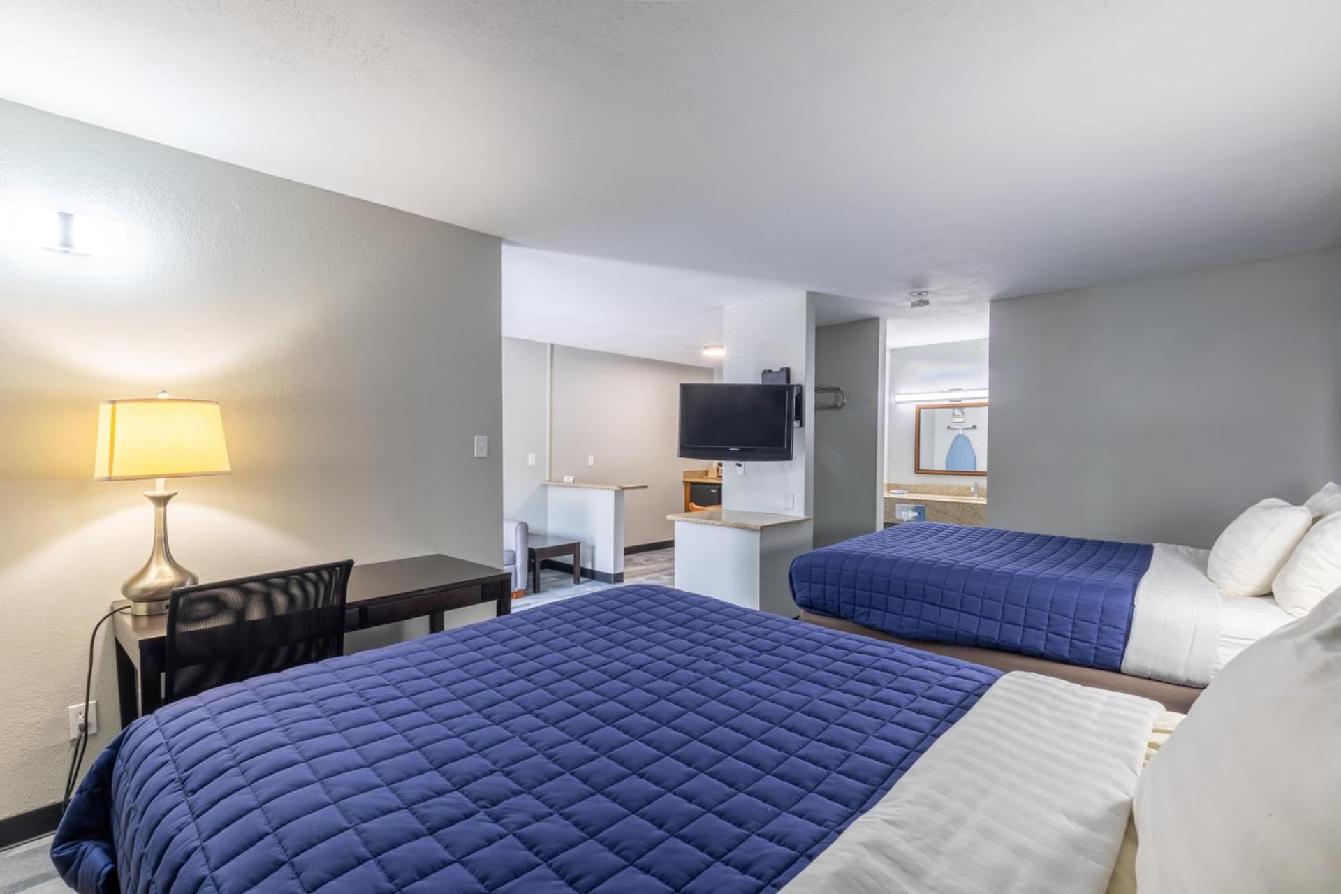 Freer Executive inn and Studios property views in Freer, TX — gallery photo 3