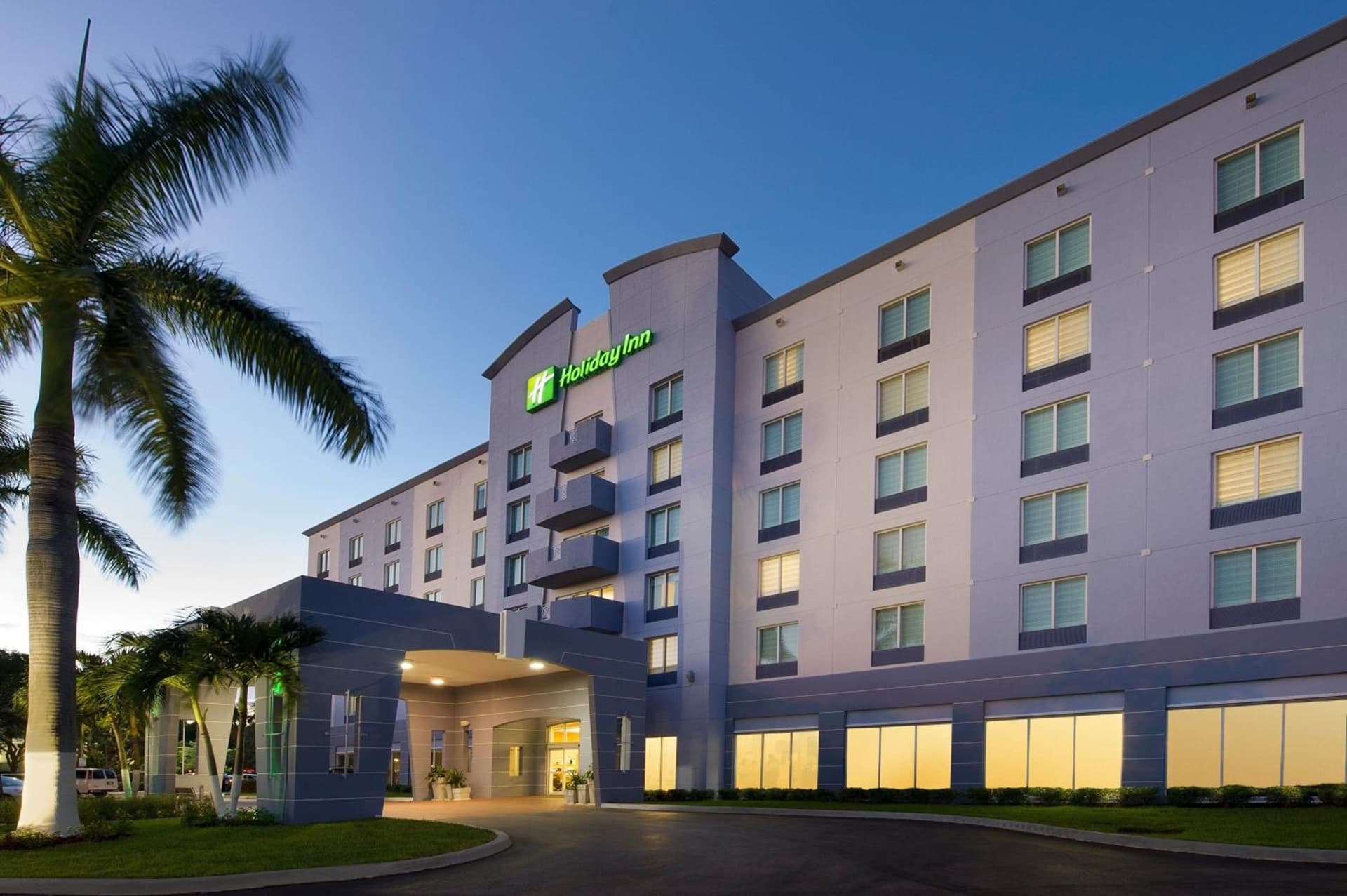 Holiday Inn Miami-Doral Area by IHG exterior or lobby in Miami, FL — main listing photo