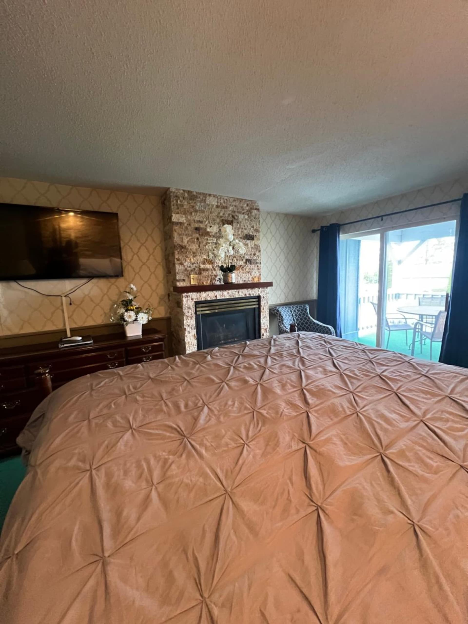 Webb's Hotel interior in Mayville, NY — gallery photo 2