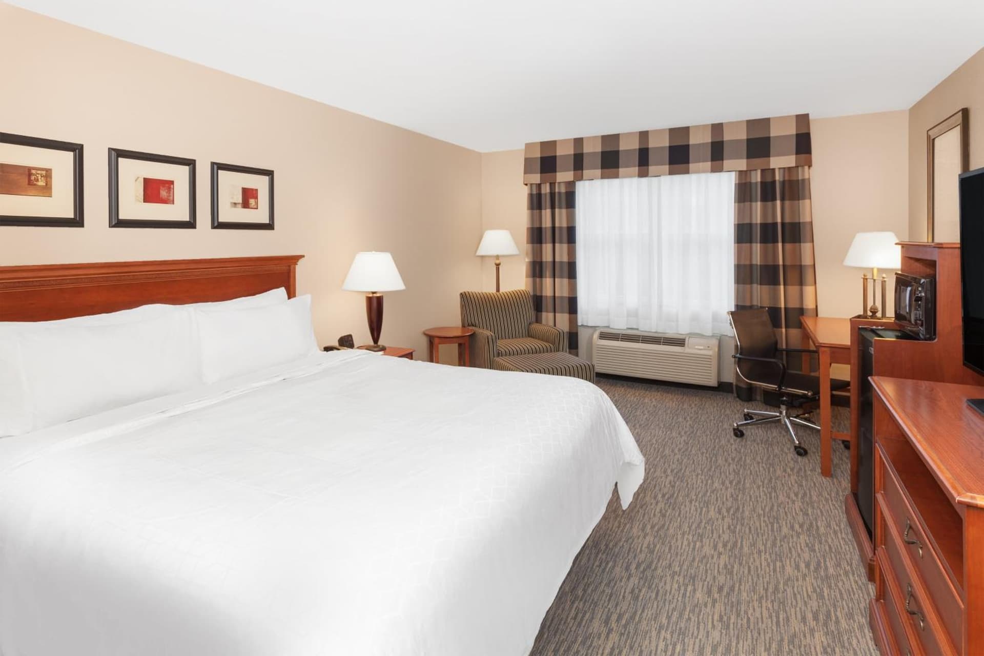 Holiday Inn Express Hotel & Suites Hampton South-Seabrook by IHG gallery photo in Seabrook, NH — image 44