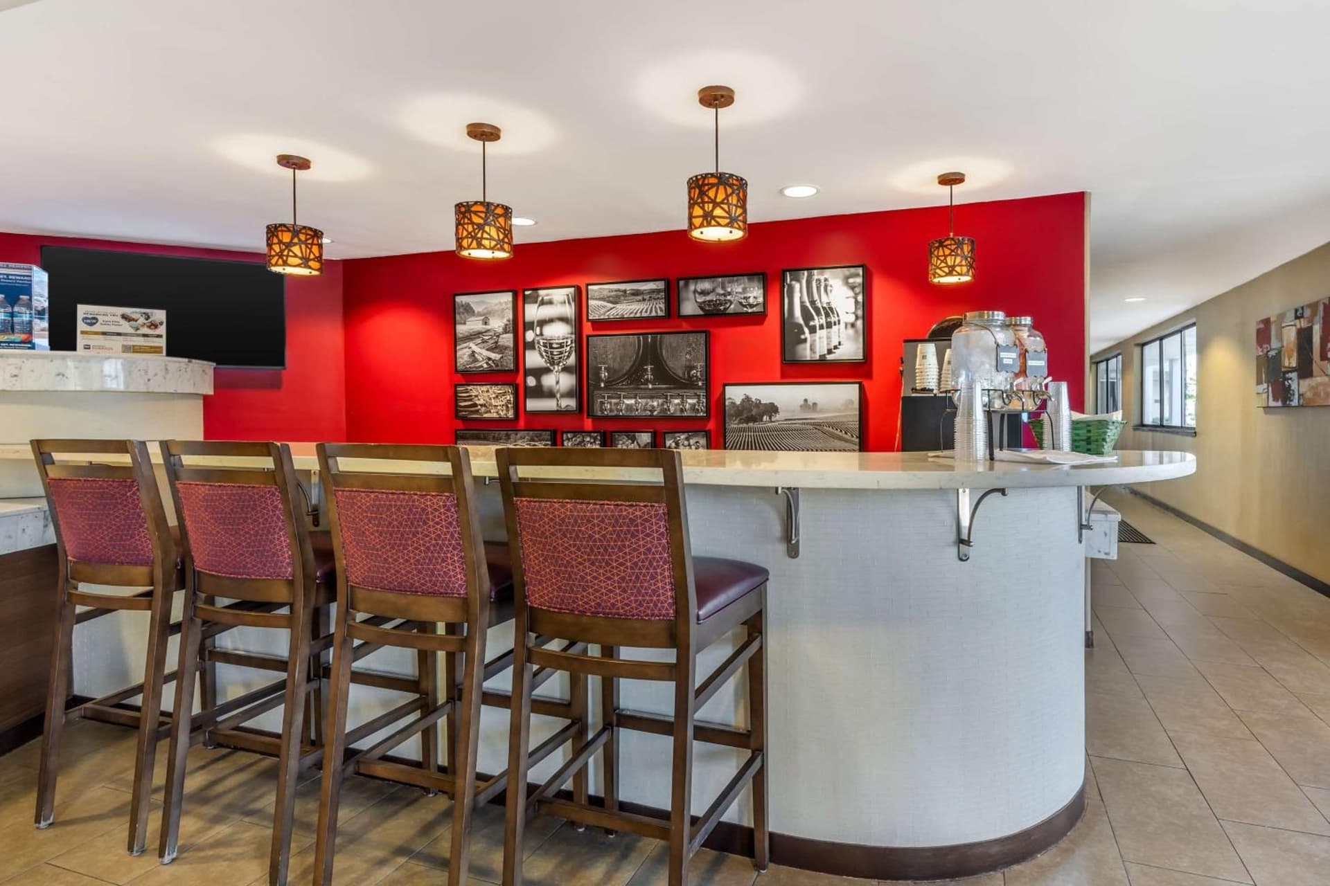 Best Western Plus Wine Country Inn & Suites gallery photo in Santa Rosa, CA — image 100