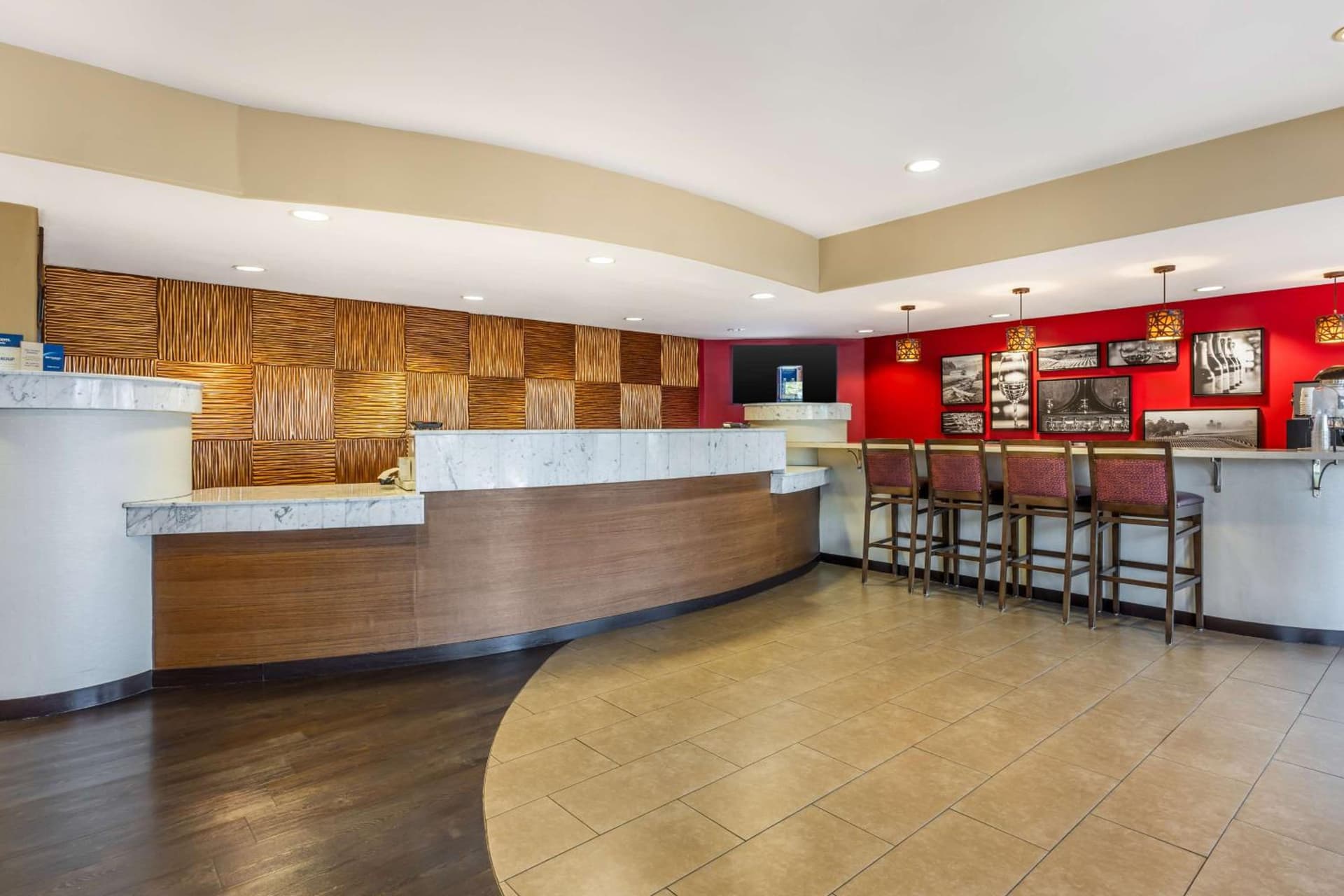 Best Western Plus Wine Country Inn & Suites gallery photo in Santa Rosa, CA — image 102