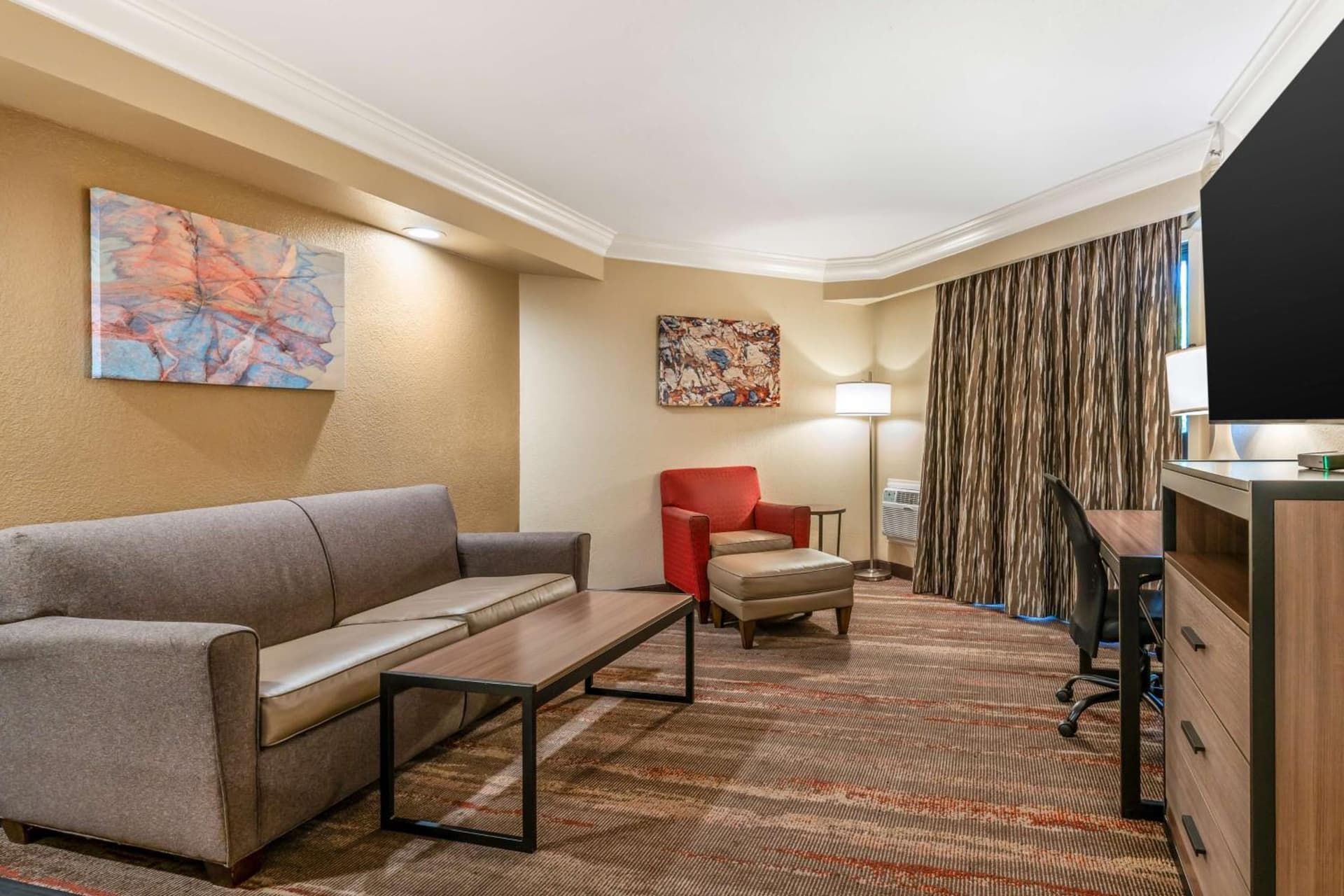 Best Western Plus Wine Country Inn & Suites gallery photo in Santa Rosa, CA — image 9
