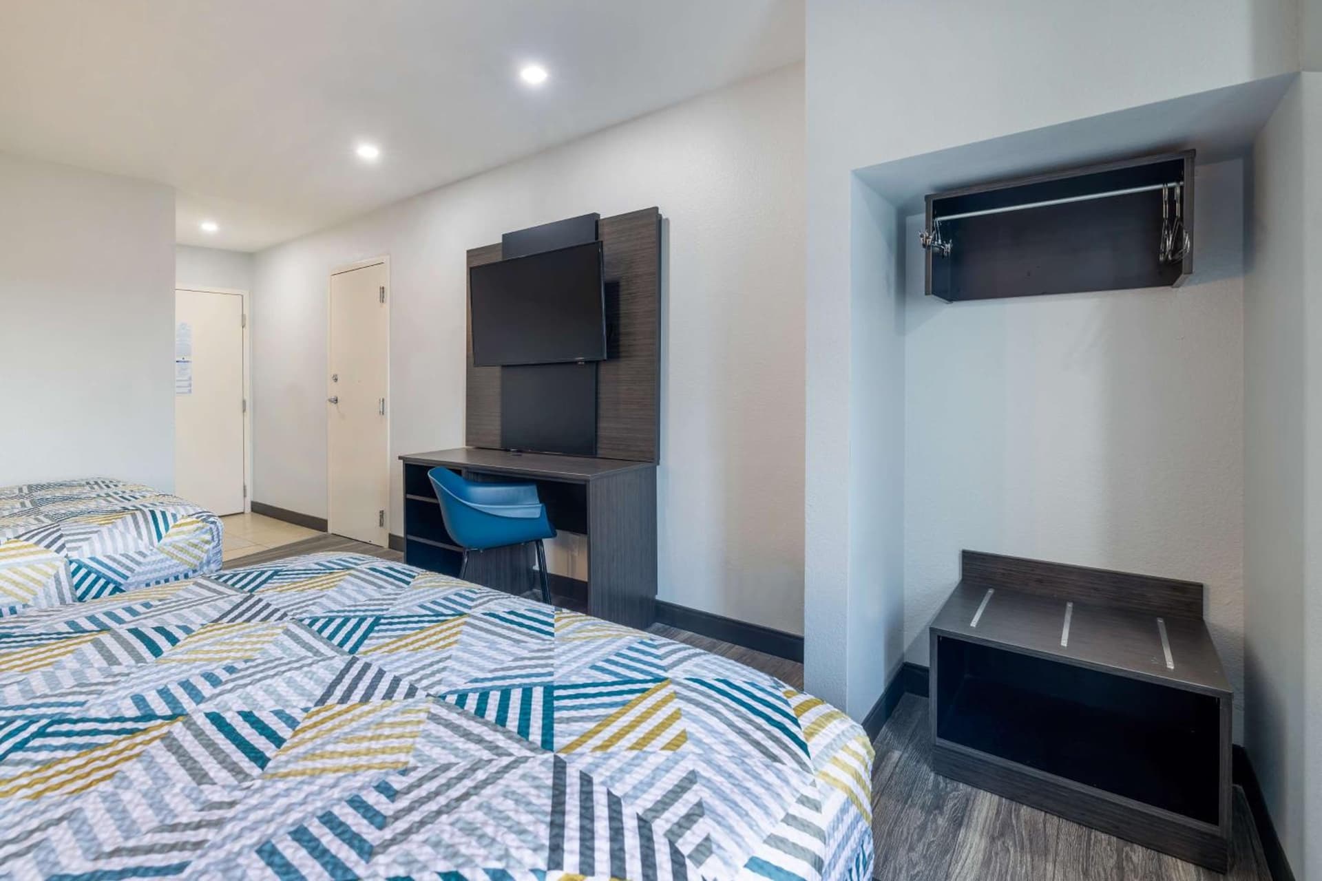 Motel 6-McAllen, TX - East gallery photo in McAllen, TX — image 9