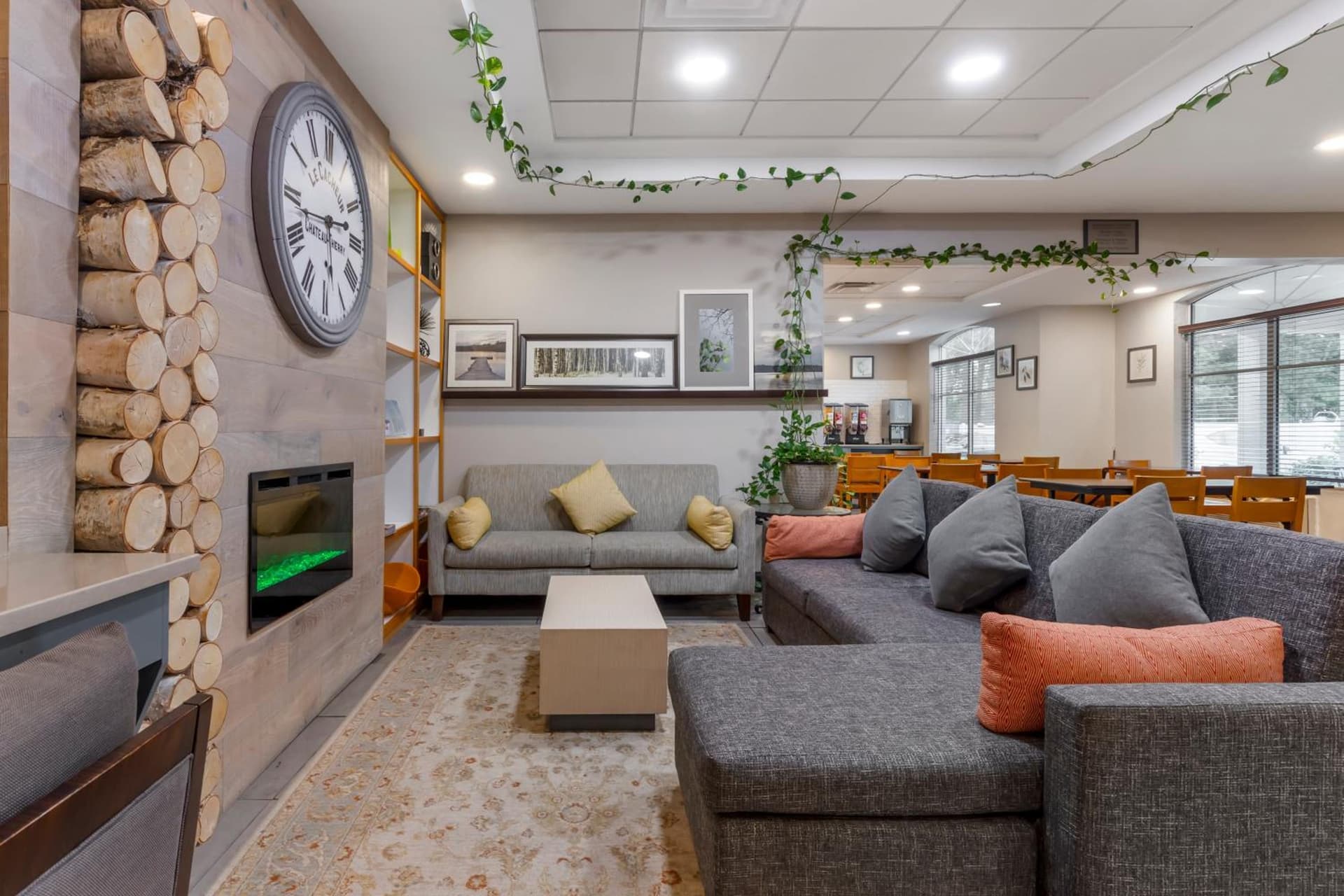 Country Inn & Suites by Radisson, Newport News South, VA gallery photo in Newport News, VA — image 41