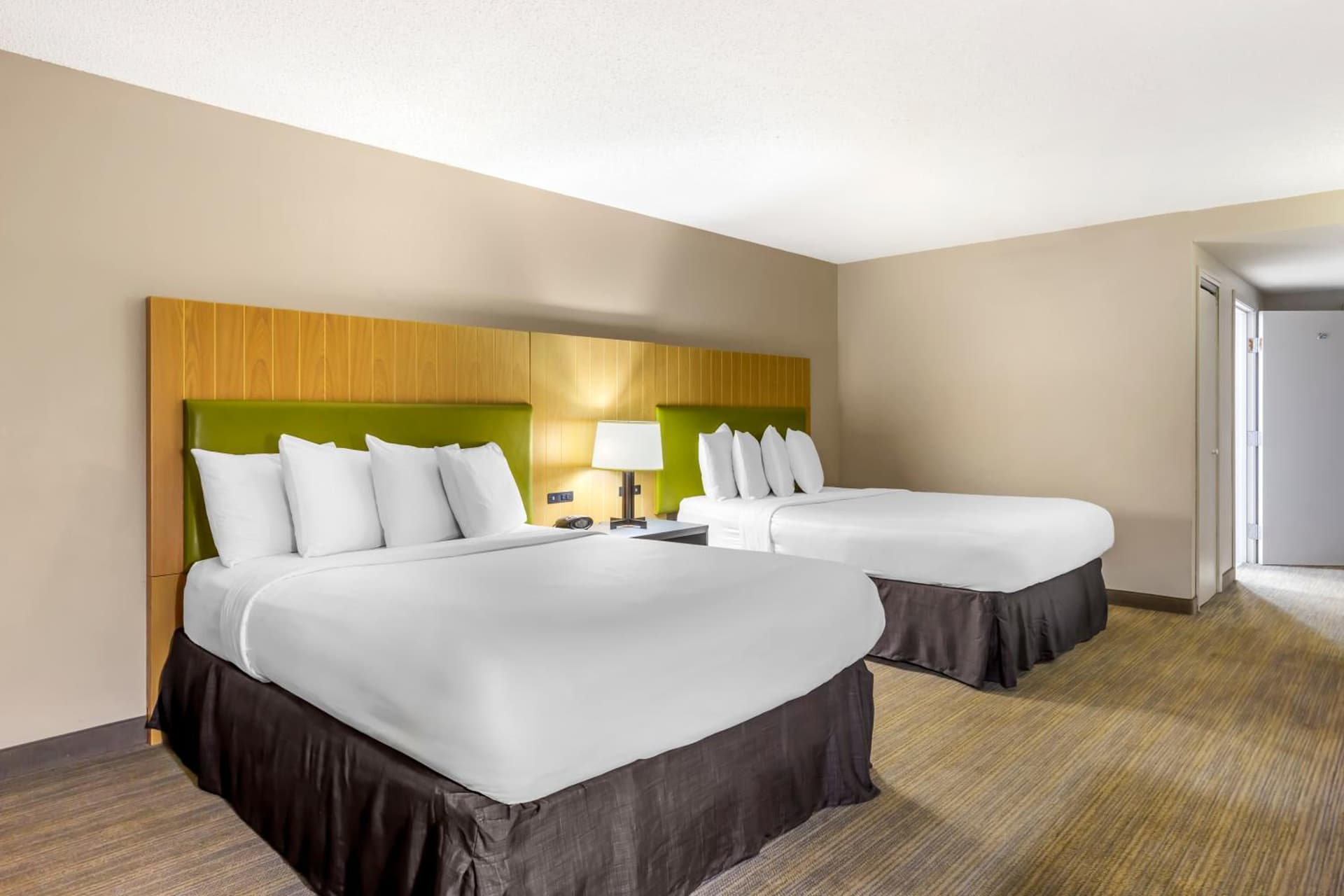 Country Inn & Suites by Radisson, Newport News South, VA gallery photo in Newport News, VA — image 21
