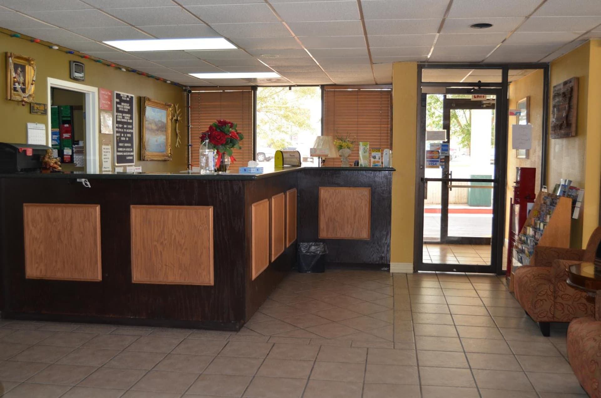 Plaza Inn interior in Big Spring, TX — gallery photo 2
