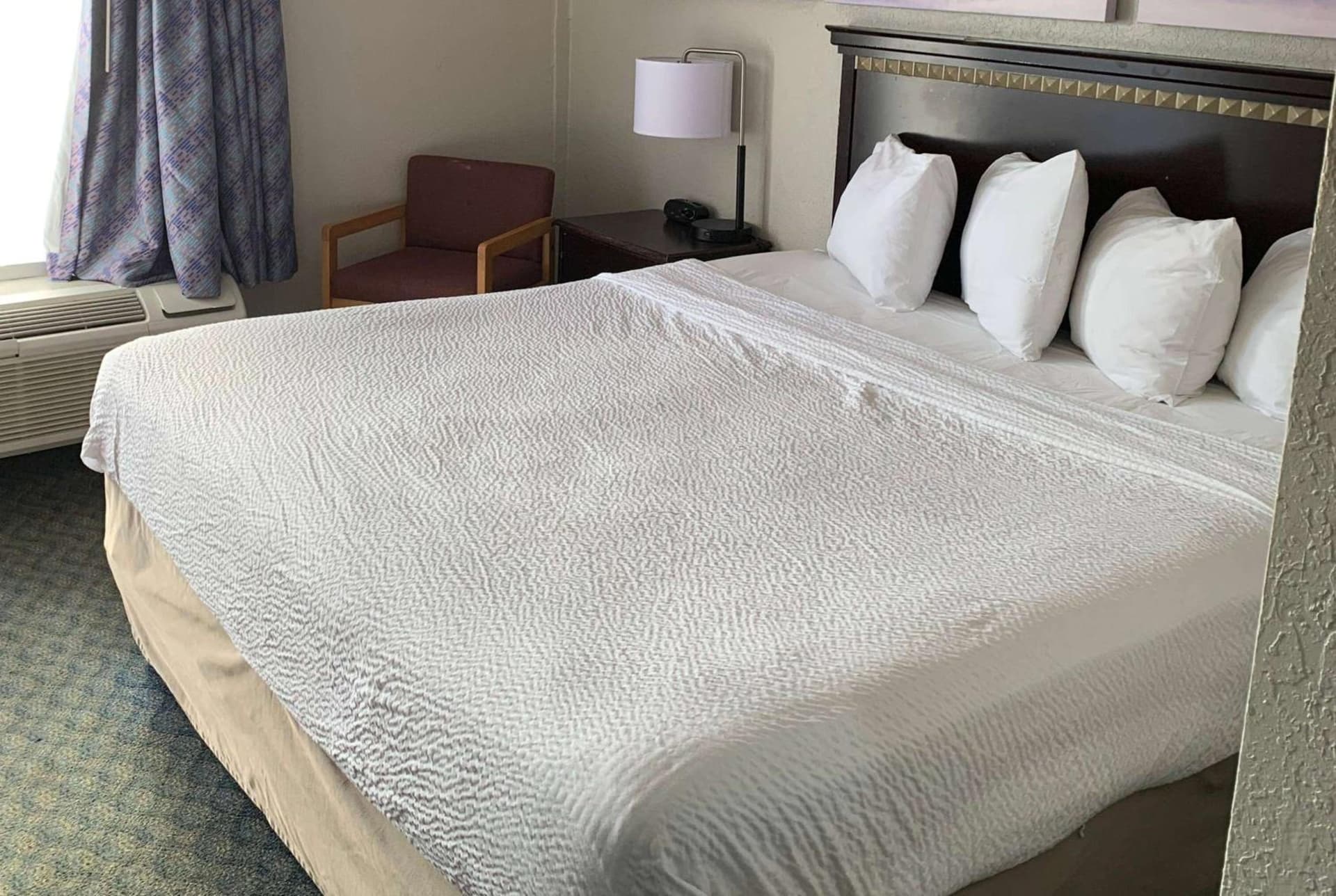 Days Inn by Wyndham Louisville Airport Fair and Expo Center gallery photo in Louisville, KY — image 35