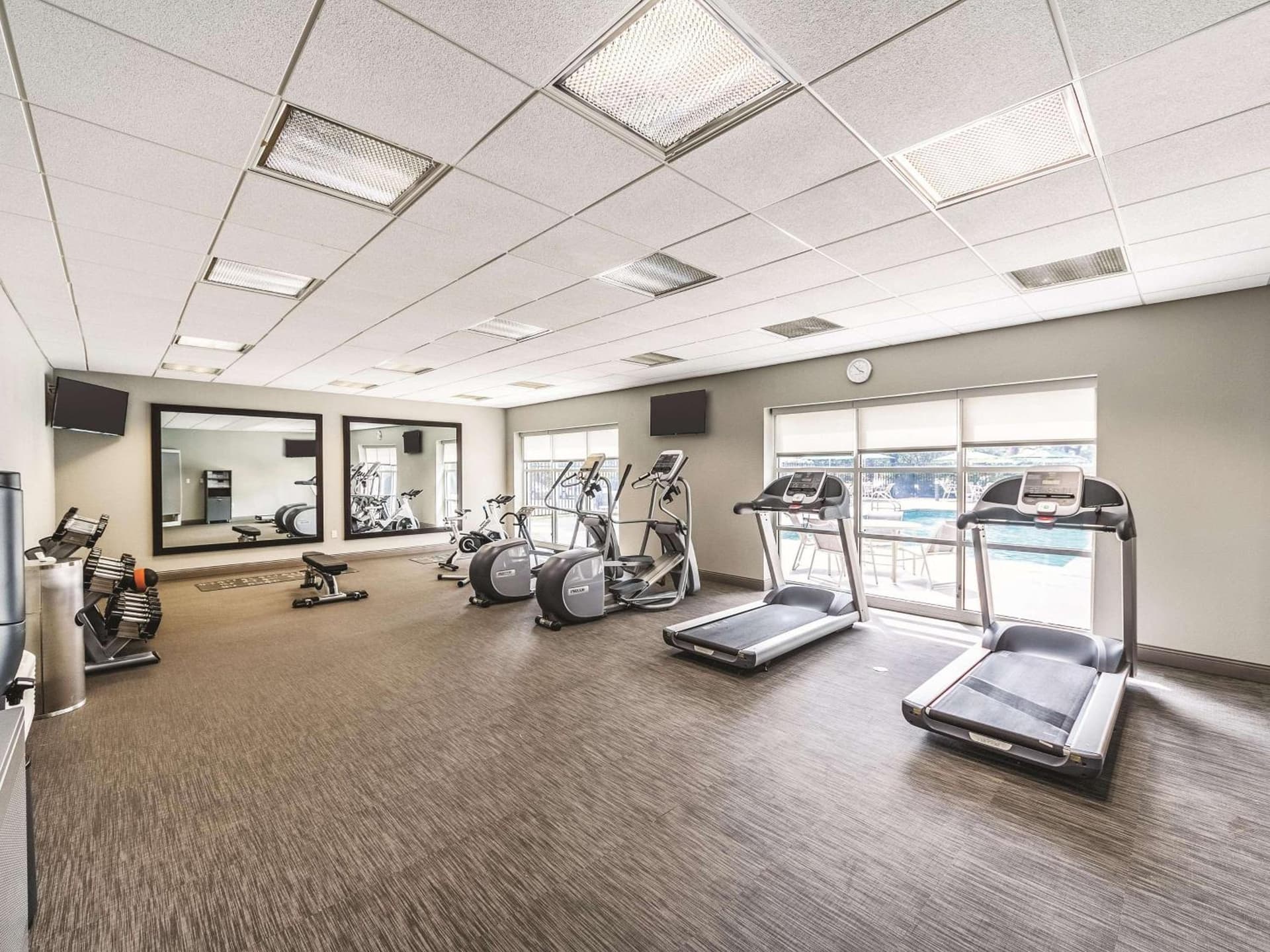 La Quinta Inn & Suites by Wyndham San Antonio Downtown gallery photo in San Antonio, TX — image 40