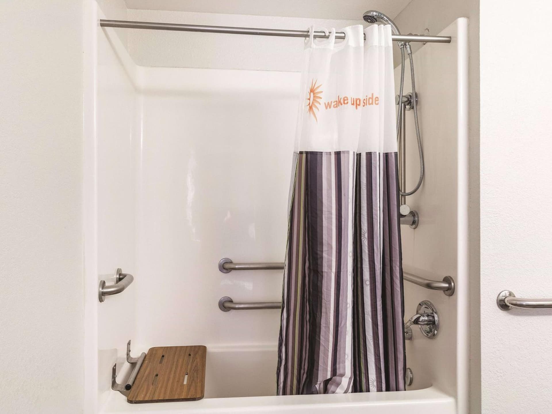 La Quinta Inn & Suites by Wyndham San Antonio Downtown gallery photo in San Antonio, TX — image 14