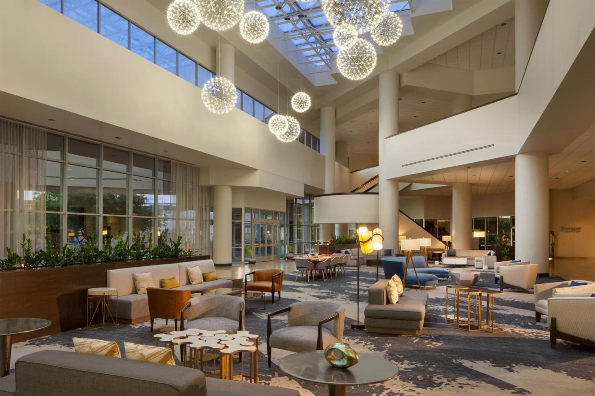 Sheraton Arlington Hotel interior in Arlington, TX — gallery photo 2