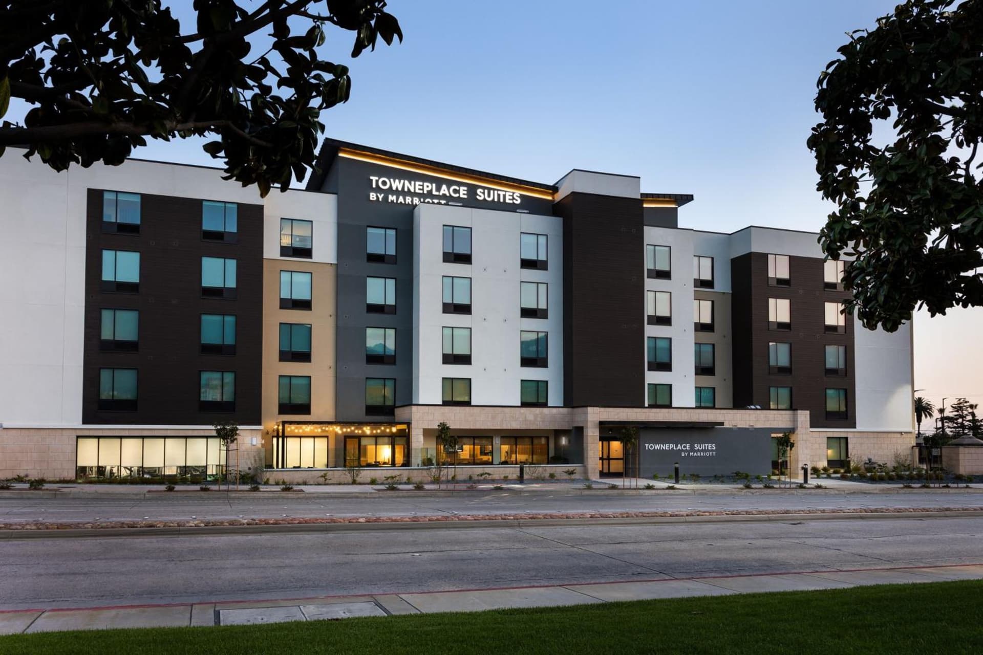 TownePlace Suites by Marriott Monrovia interior in Monrovia, CA — gallery photo 2
