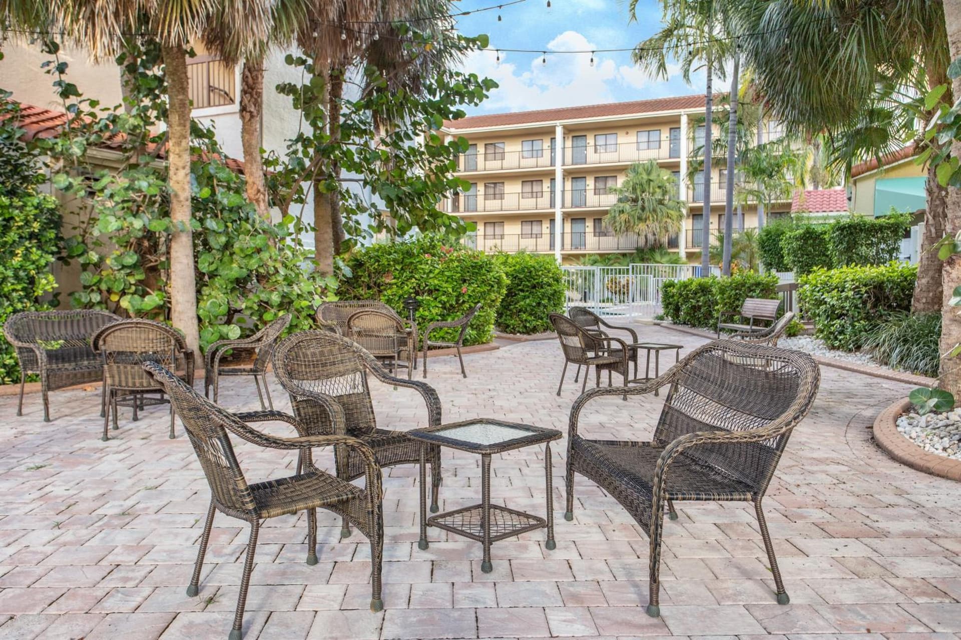 Holiday Inn & Suites Boca Raton - North gallery photo in Boca Raton, FL — image 6