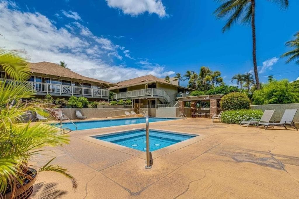 Kihei Escape | Walk to Beach, Pool & Hot Tub interior in Kihei, HI — gallery photo 2