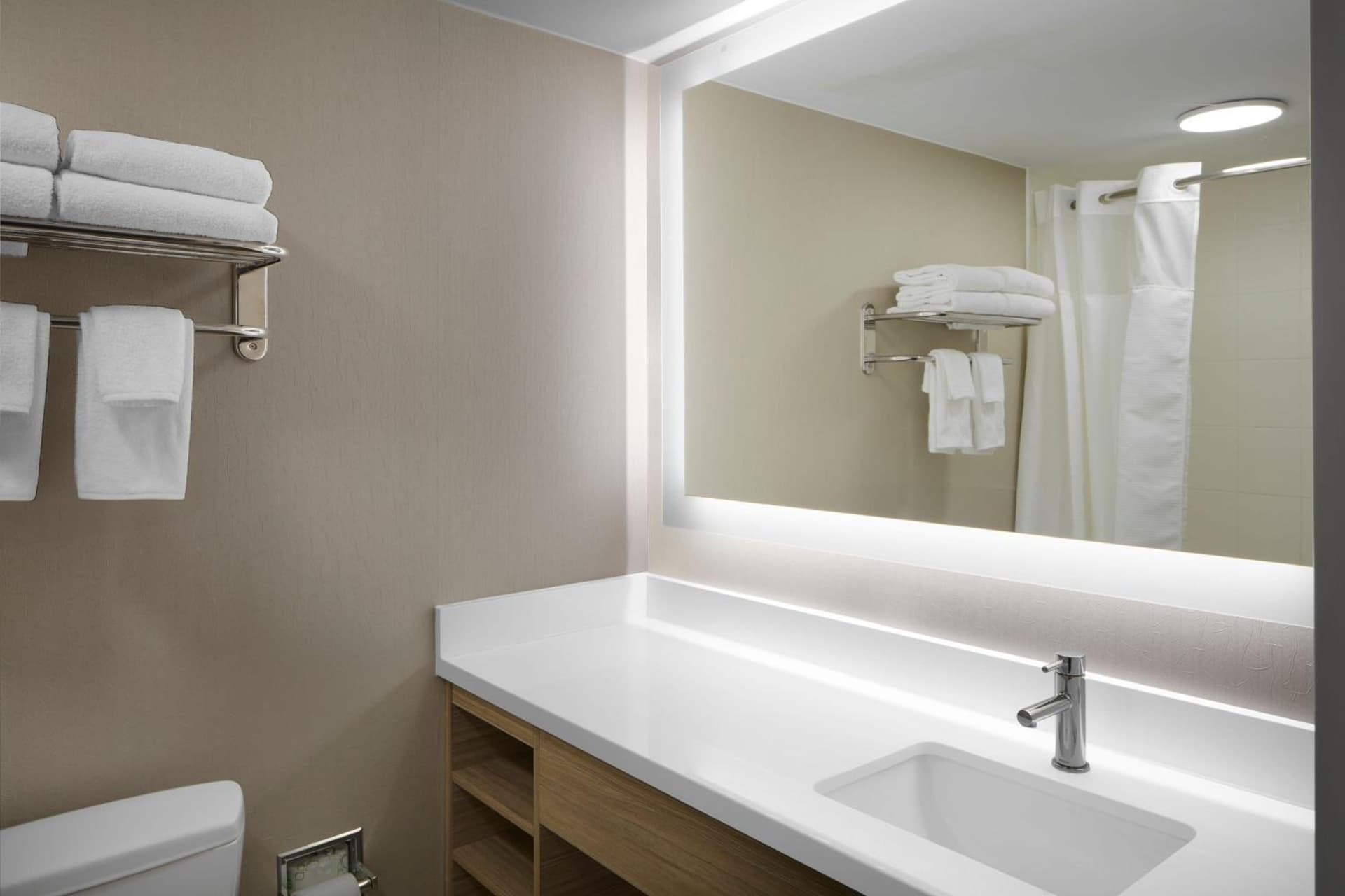 SpringHill Suites by Marriott Virginia Beach Oceanfront gallery photo in Virginia Beach, VA — image 46
