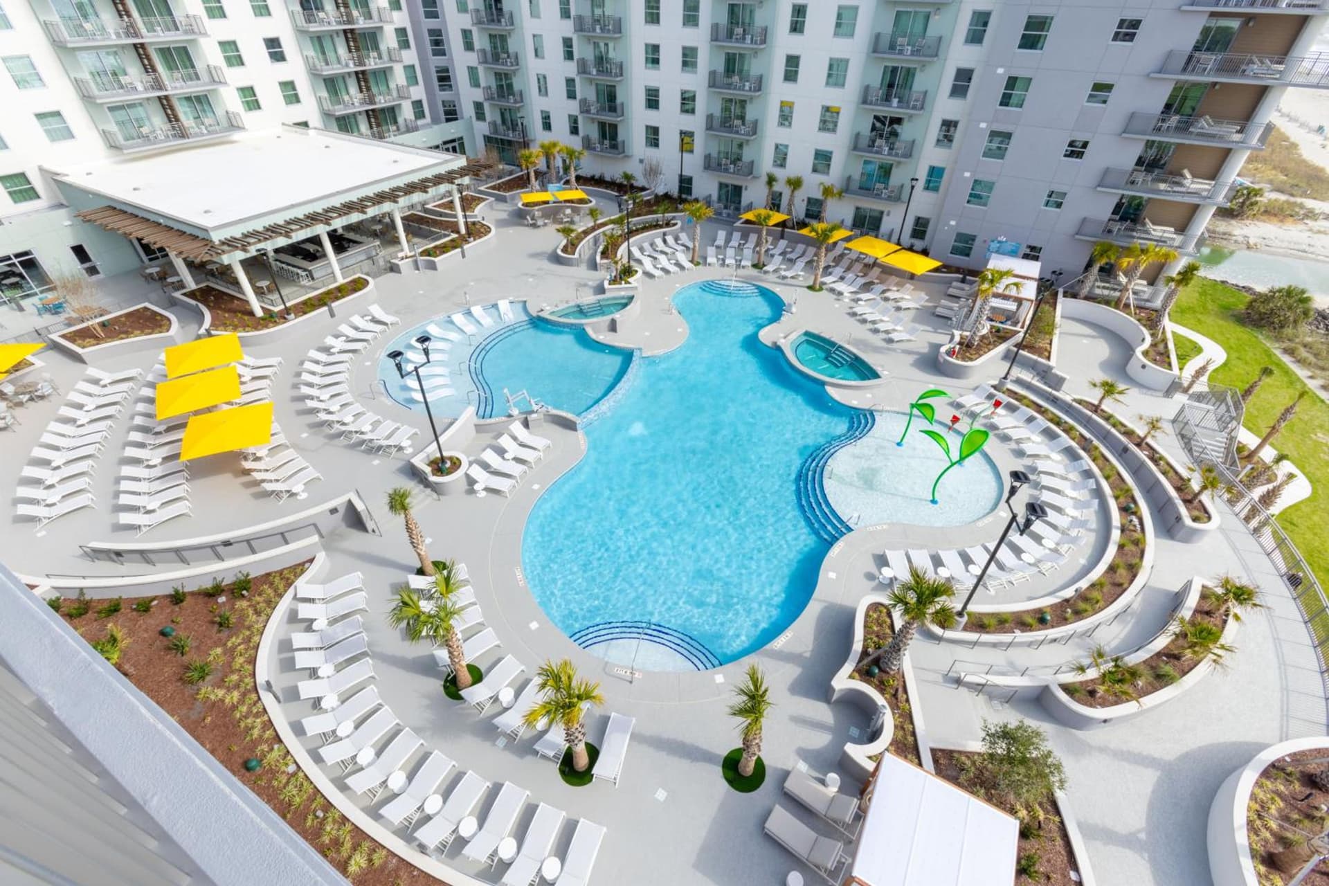 Holiday Inn Club Vacations Myrtle Beach Oceanfront gallery photo in Myrtle Beach, SC — image 5