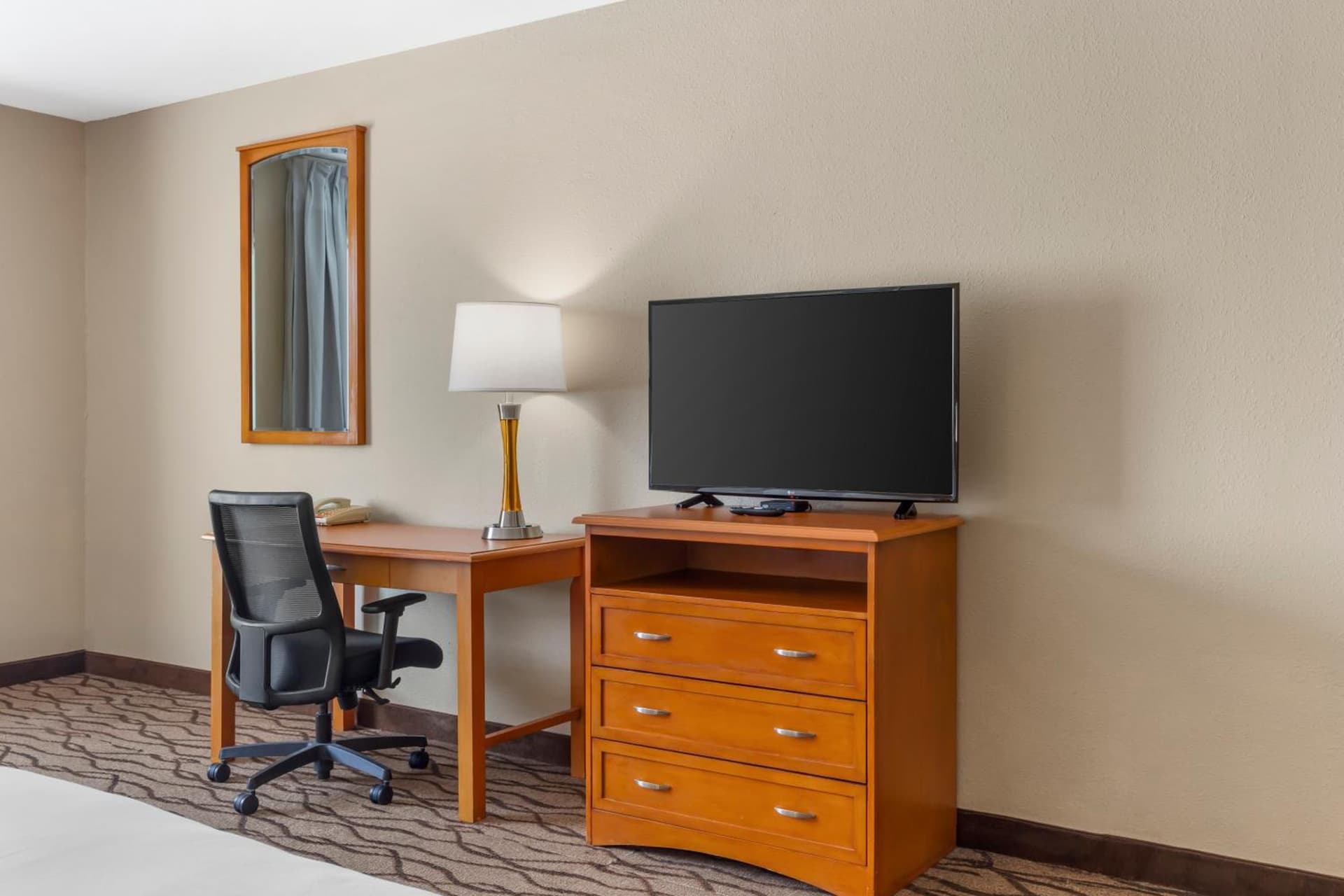Comfort Inn & Suites Chesapeake - Portsmouth gallery photo in Chesapeake, VA — image 33