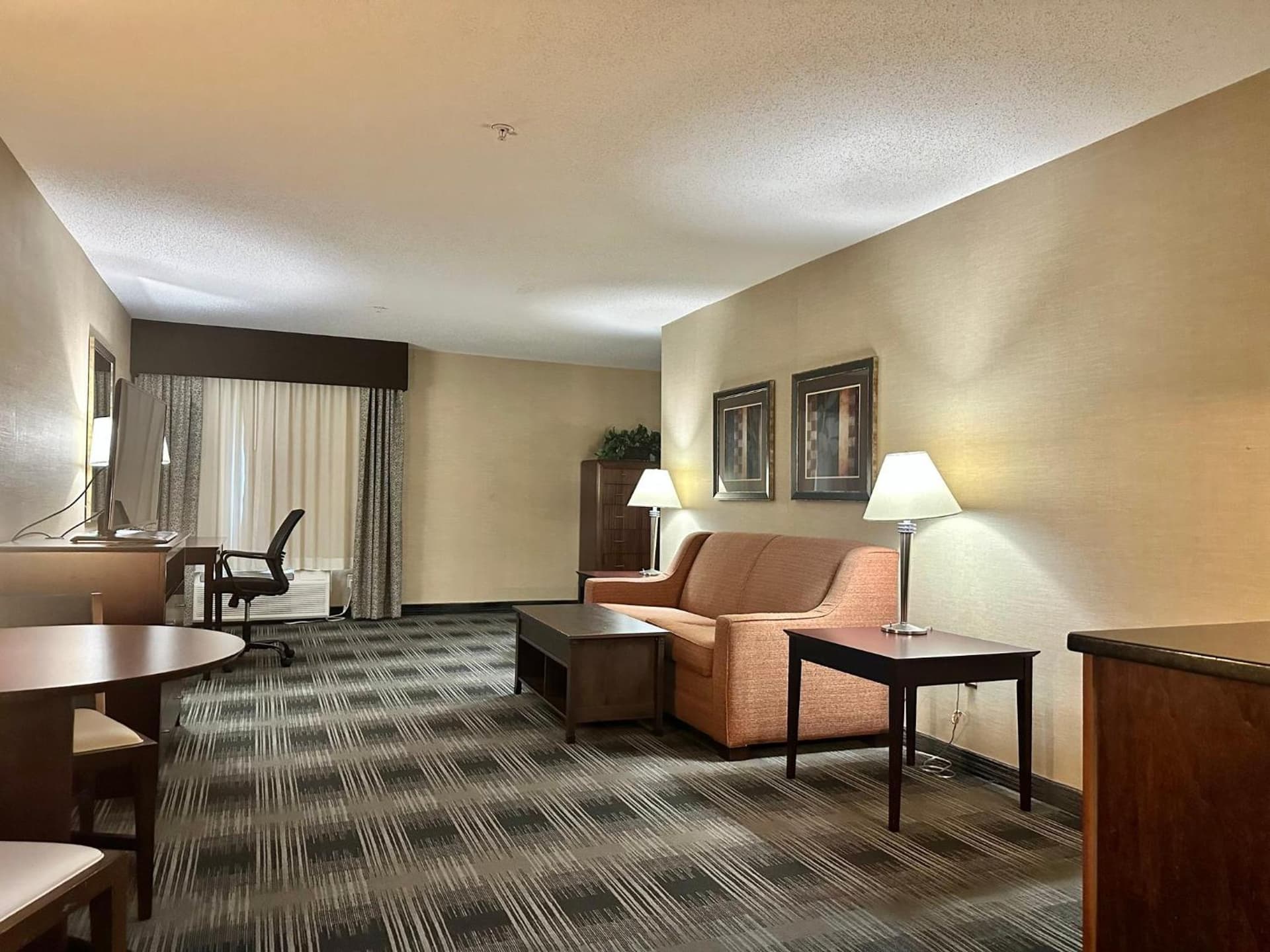 Holiday Inn Express and Suites Meriden by IHG gallery photo in Meriden, CT — image 68