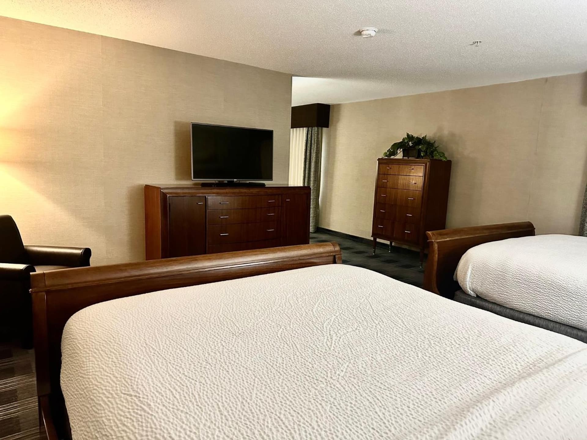 Holiday Inn Express and Suites Meriden by IHG gallery photo in Meriden, CT — image 46