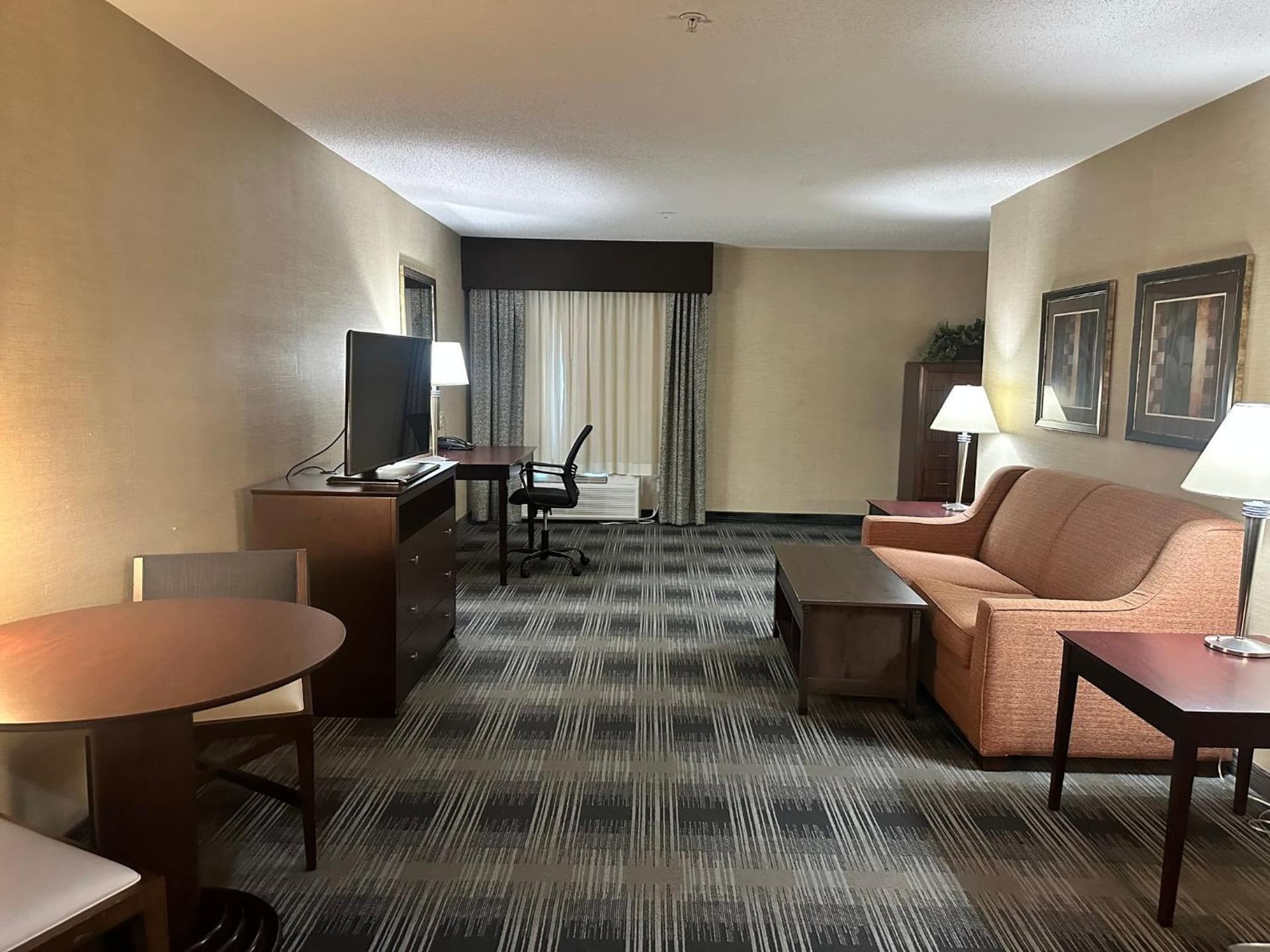 Holiday Inn Express and Suites Meriden by IHG gallery photo in Meriden, CT — image 51