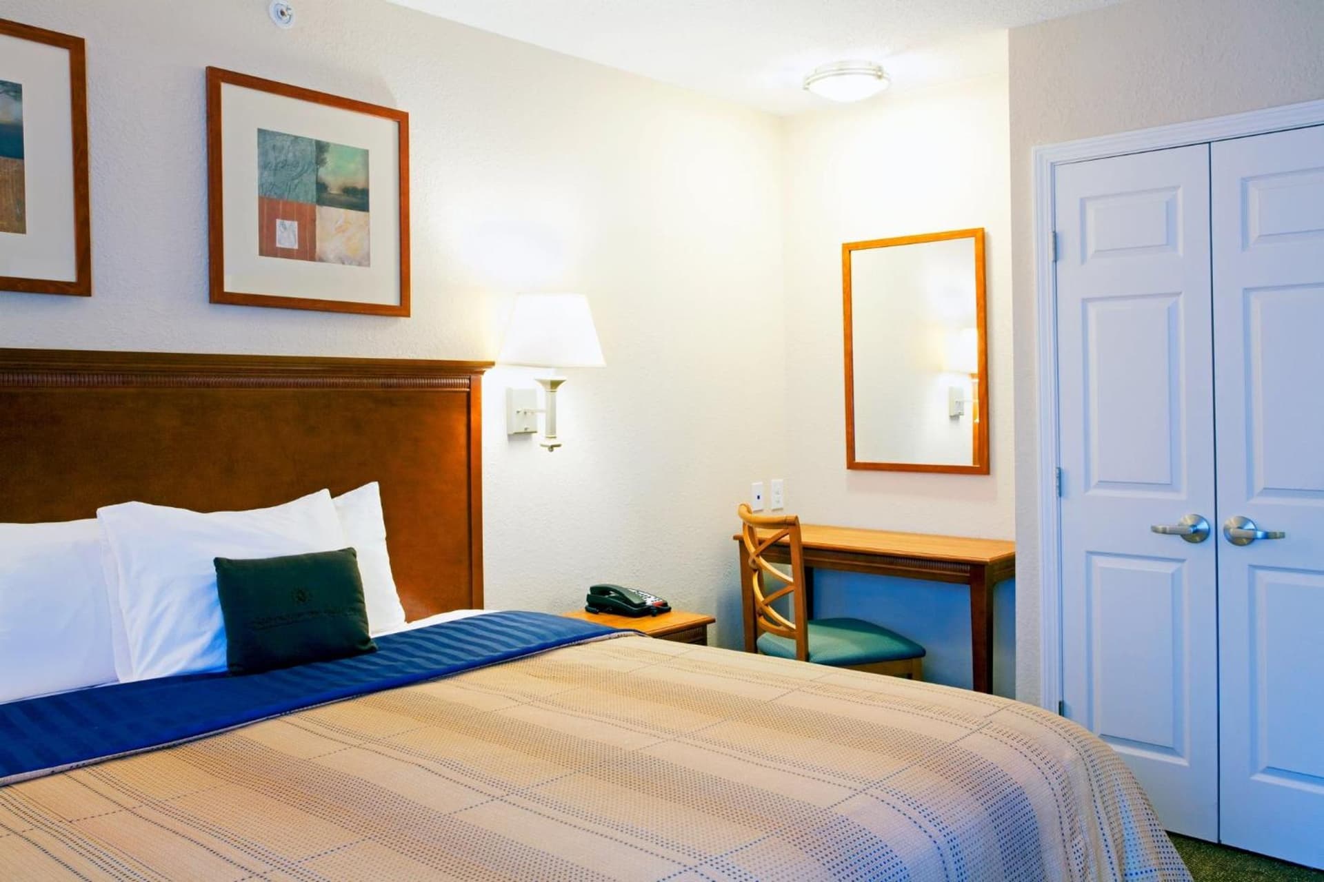 Candlewood Suites New Bern by IHG gallery photo in New Bern, NC — image 23