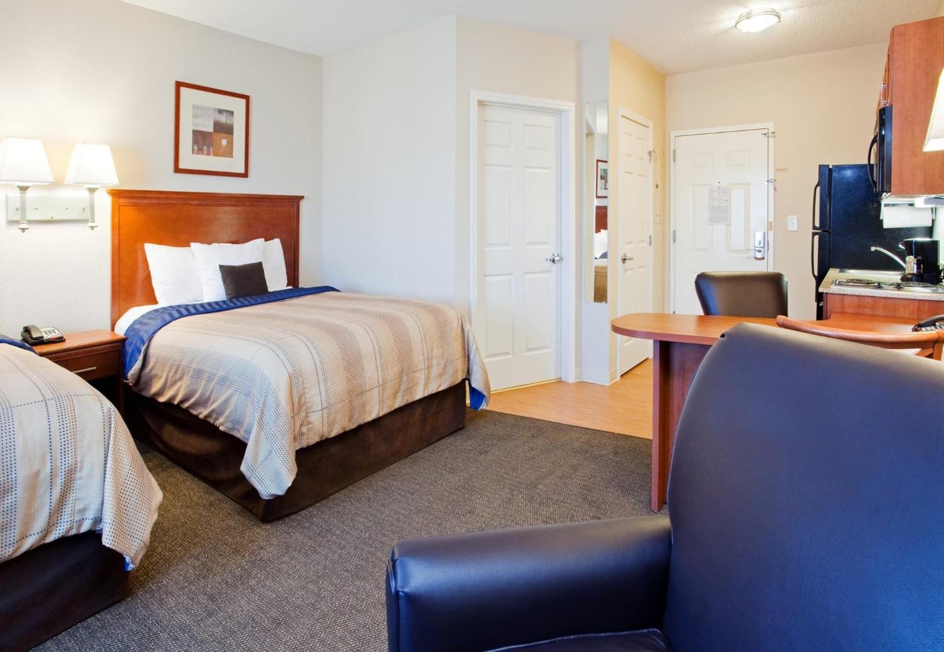 Candlewood Suites New Bern by IHG gallery photo in New Bern, NC — image 63