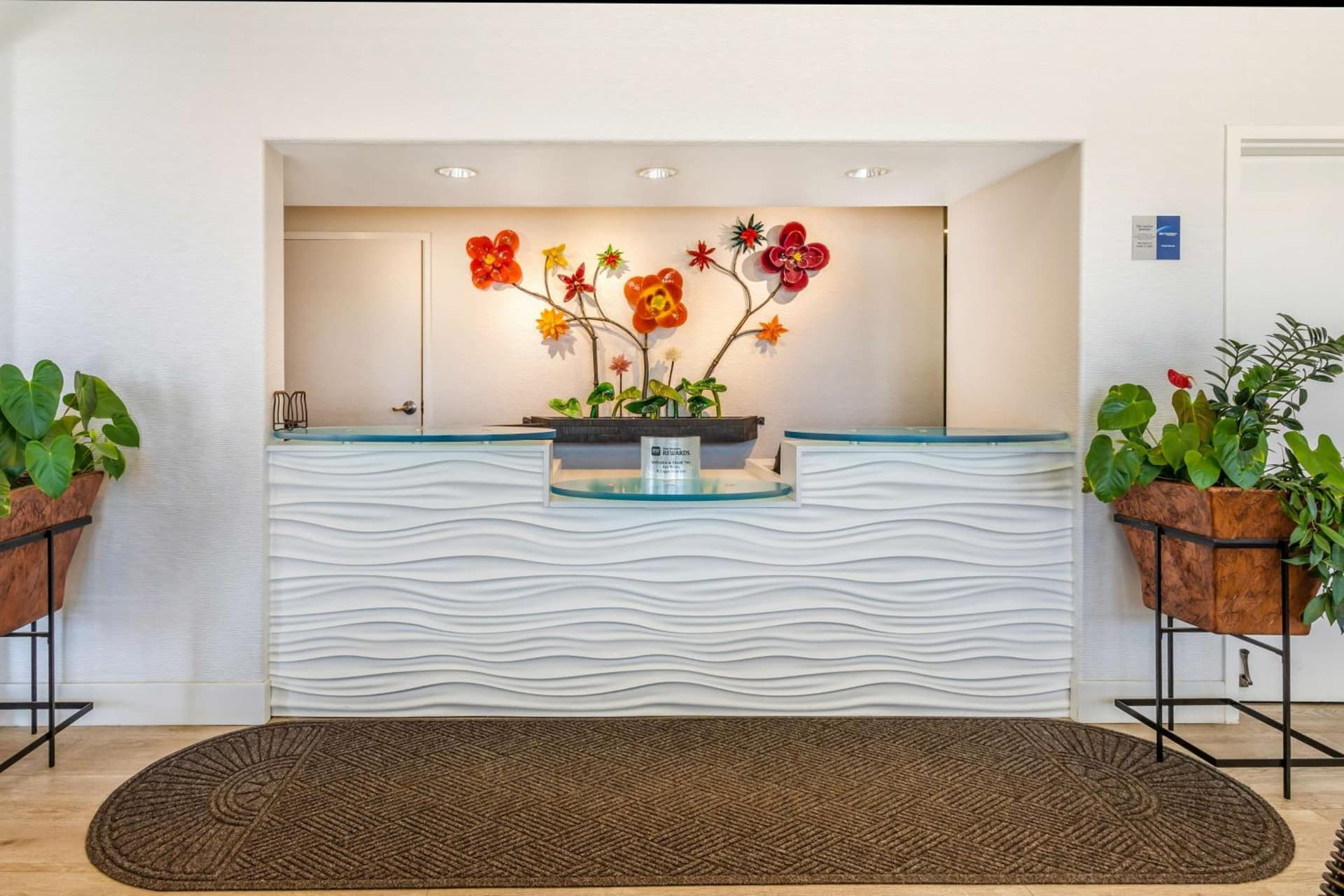 Best Western Plus Capitola By-the-Sea Inn & Suites gallery photo in Capitola, CA — image 21