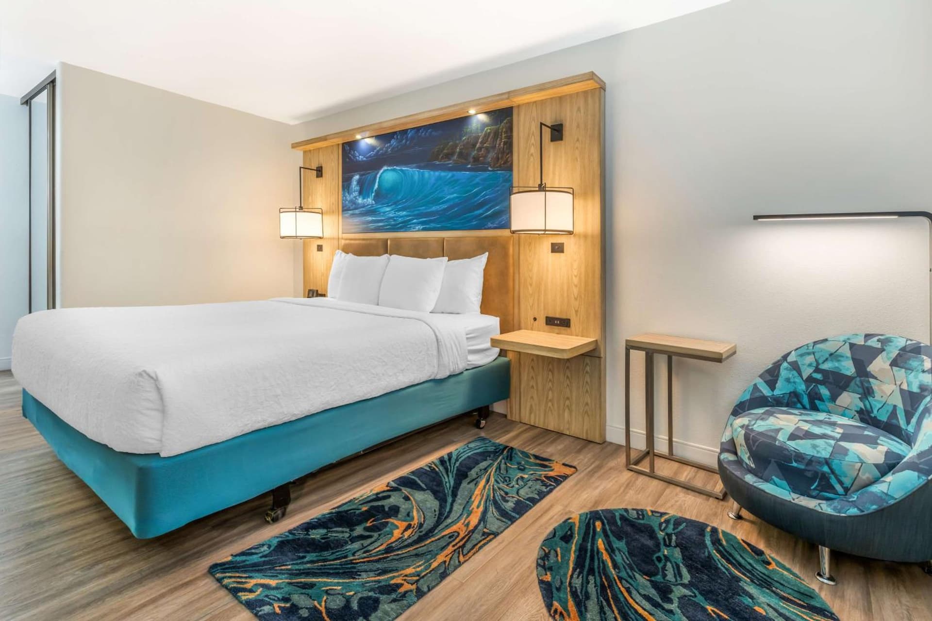 Best Western Plus Capitola By-the-Sea Inn & Suites gallery photo in Capitola, CA — image 13