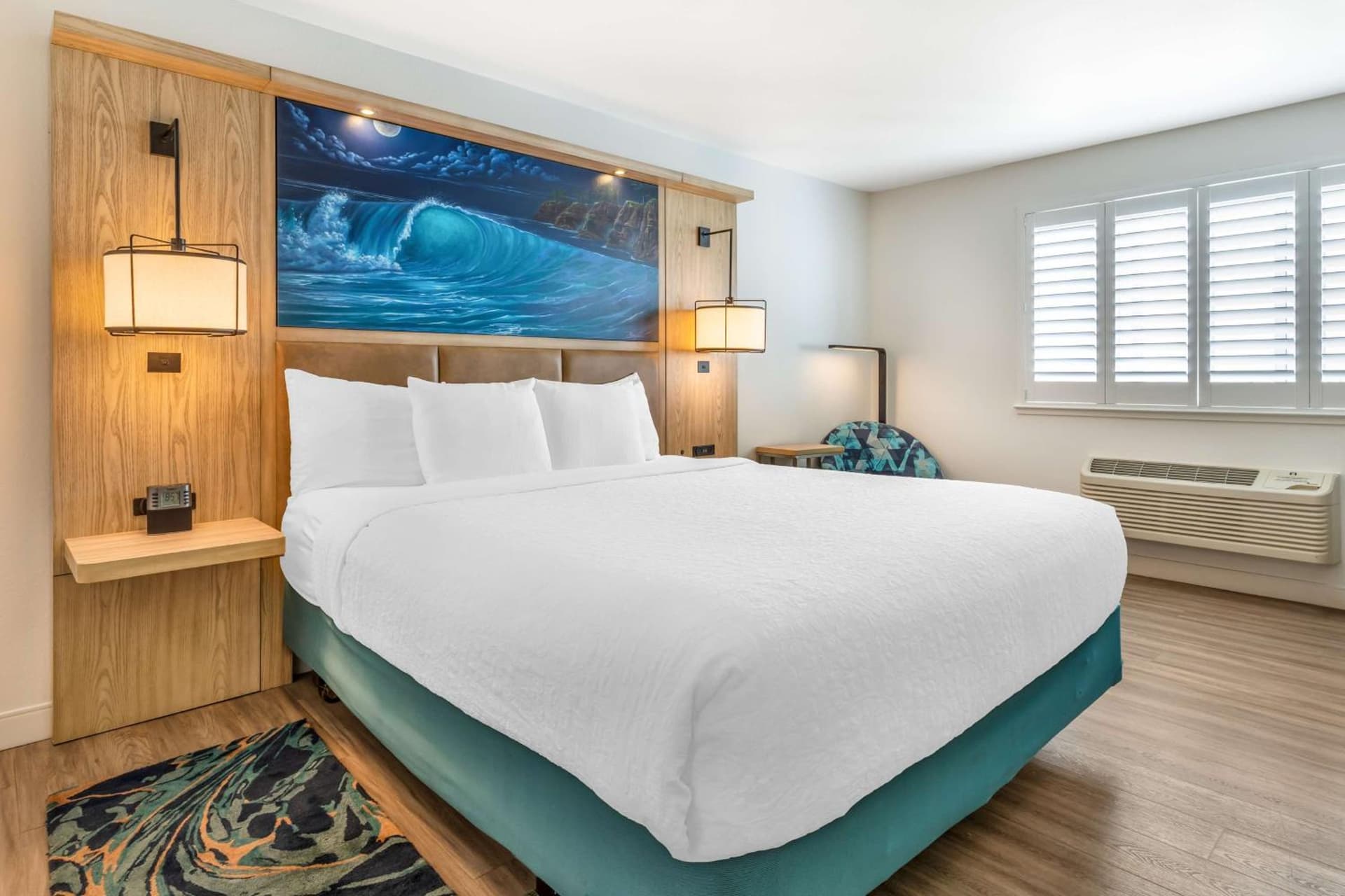 Best Western Plus Capitola By-the-Sea Inn & Suites interior in Capitola, CA — gallery photo 2