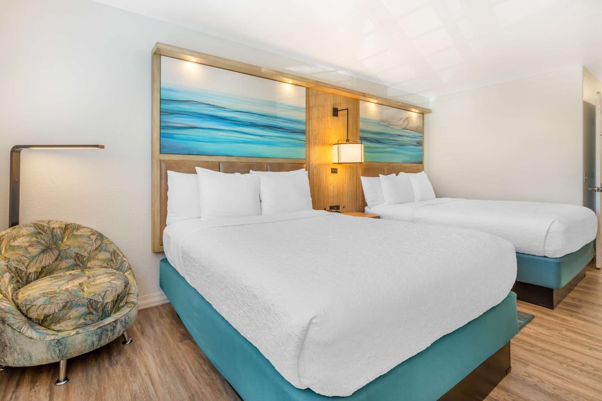 Best Western Plus Capitola By-the-Sea Inn & Suites gallery photo in Capitola, CA — image 6
