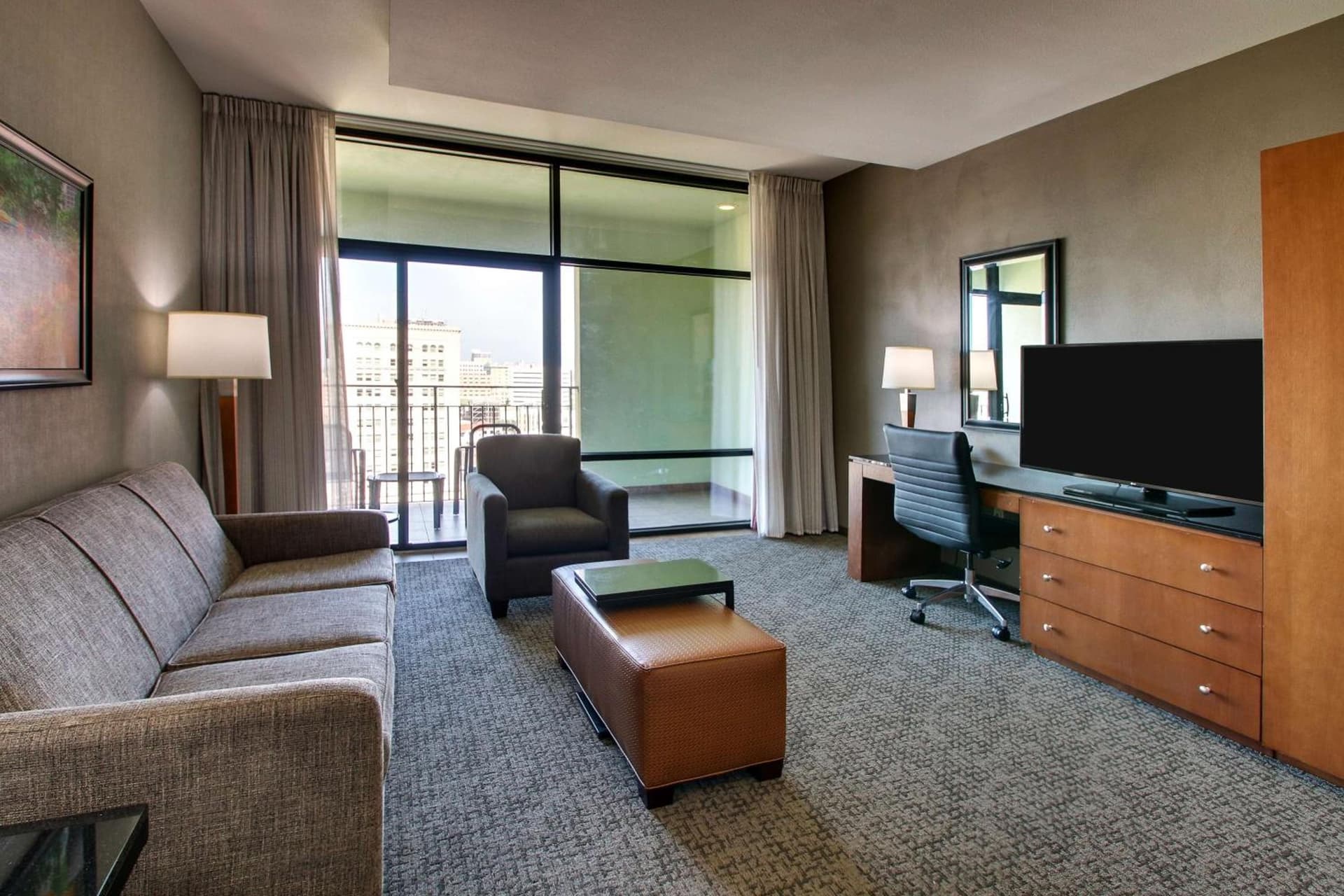 Drury Plaza Hotel San Antonio Riverwalk gallery photo in San Antonio, TX — image 158
