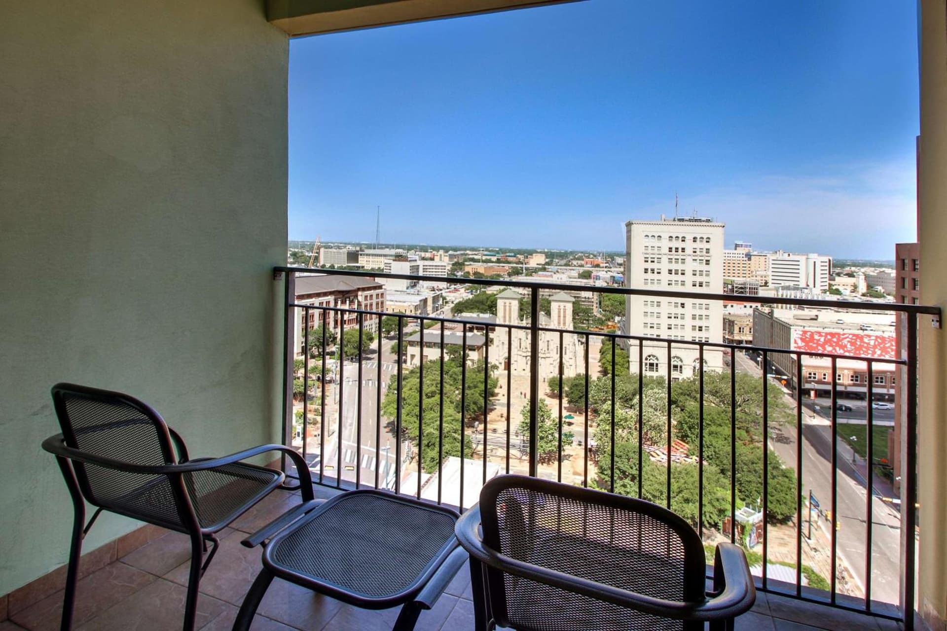 Drury Plaza Hotel San Antonio Riverwalk gallery photo in San Antonio, TX — image 53