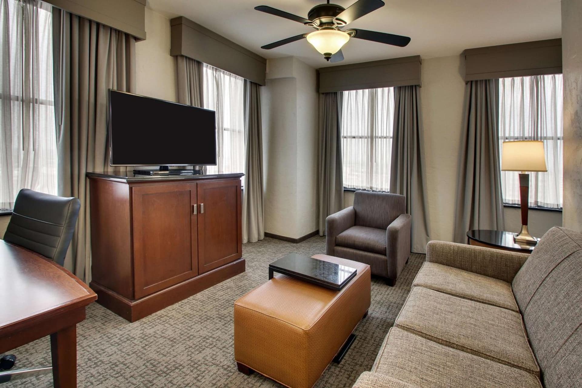 Drury Plaza Hotel San Antonio Riverwalk gallery photo in San Antonio, TX — image 96