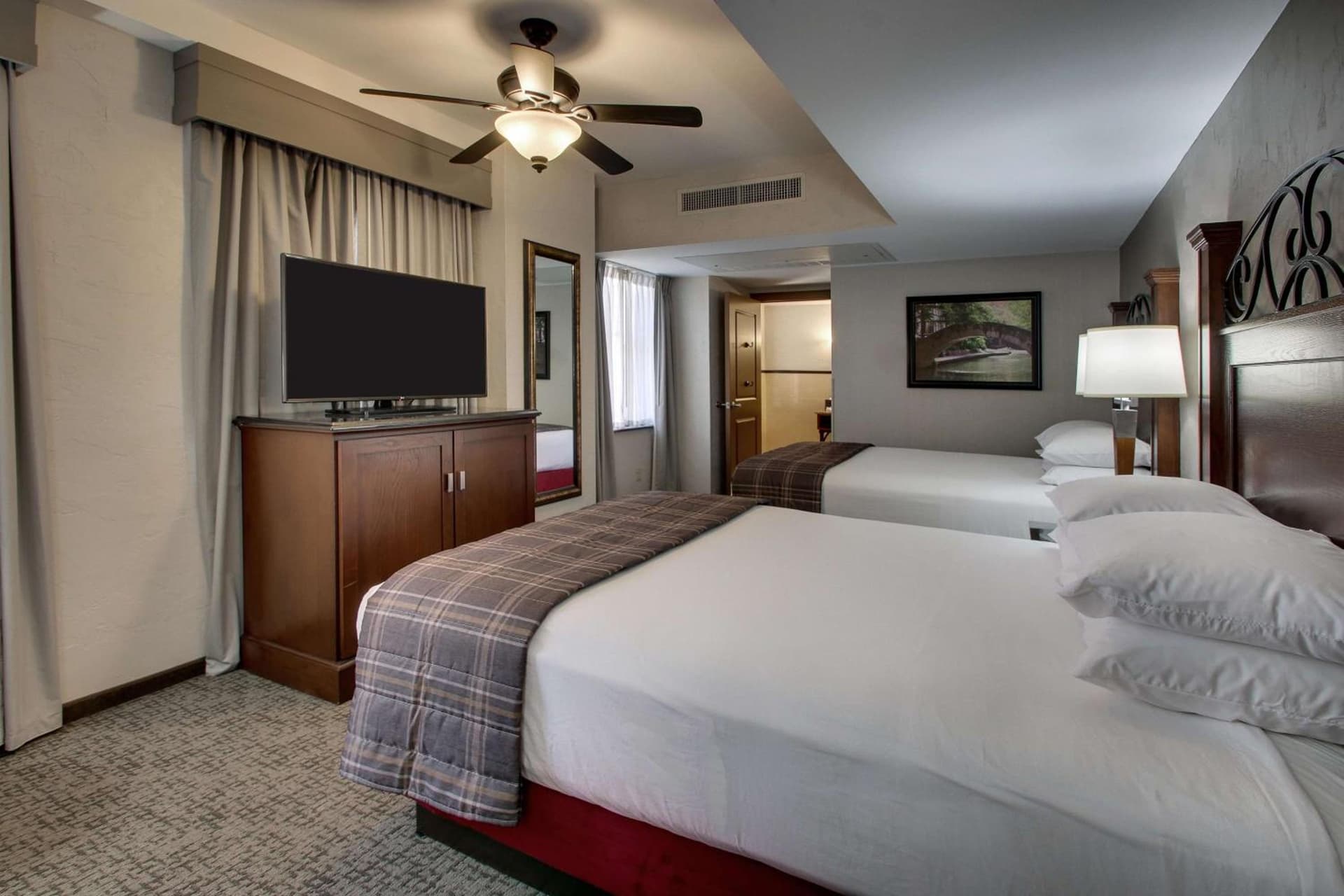 Drury Plaza Hotel San Antonio Riverwalk gallery photo in San Antonio, TX — image 22