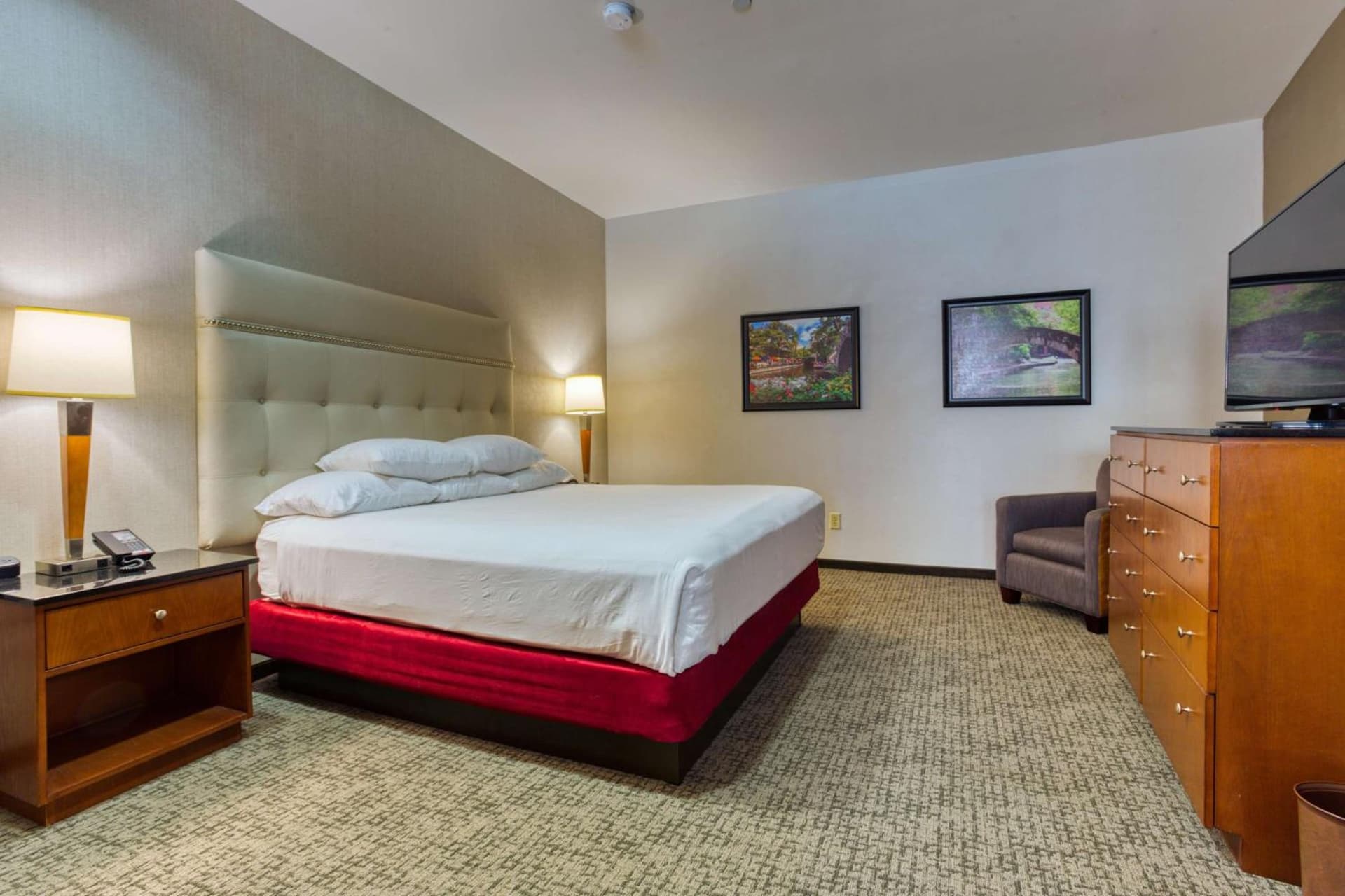 Drury Plaza Hotel San Antonio Riverwalk gallery photo in San Antonio, TX — image 67