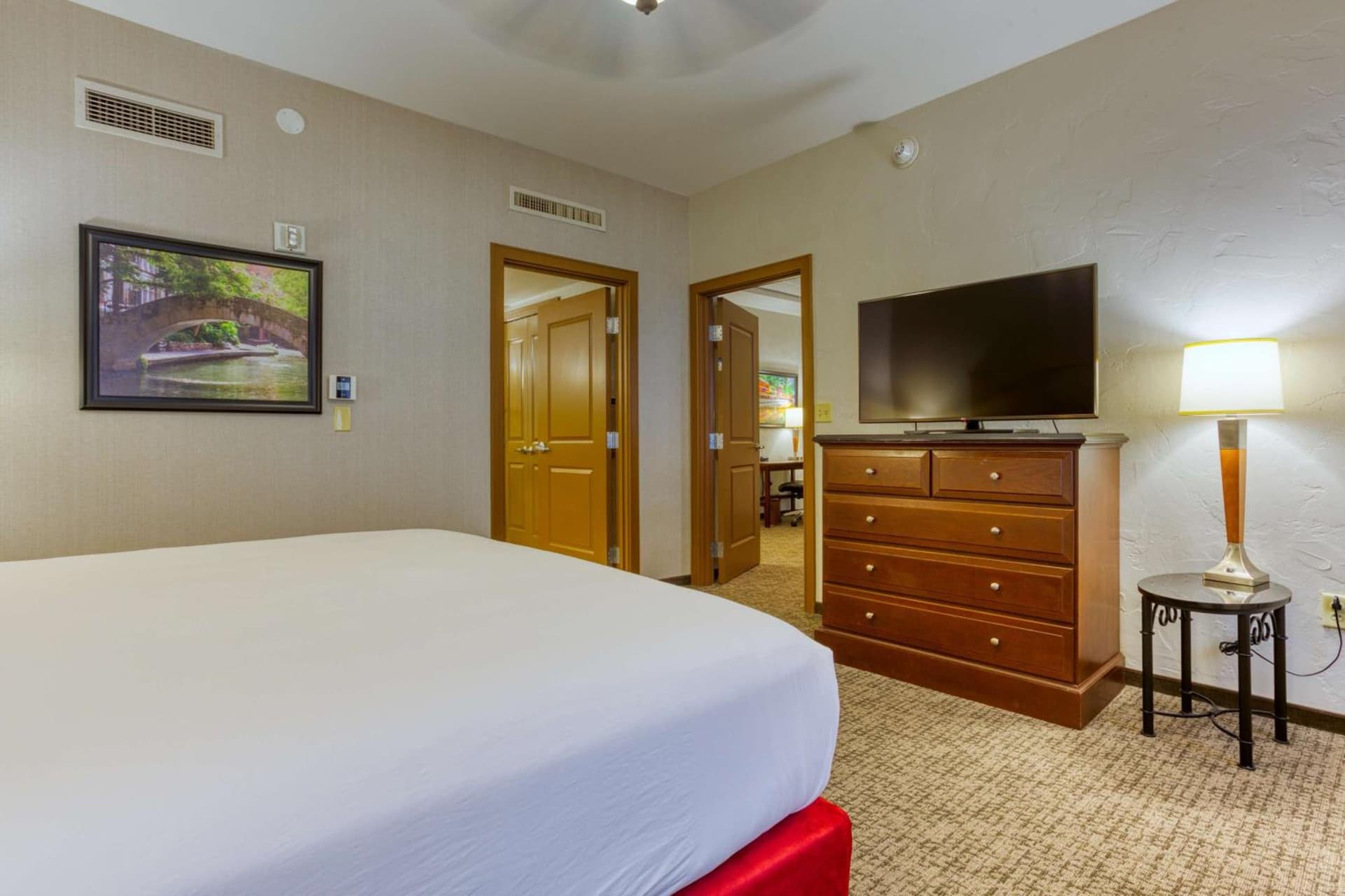 Drury Plaza Hotel San Antonio Riverwalk gallery photo in San Antonio, TX — image 76
