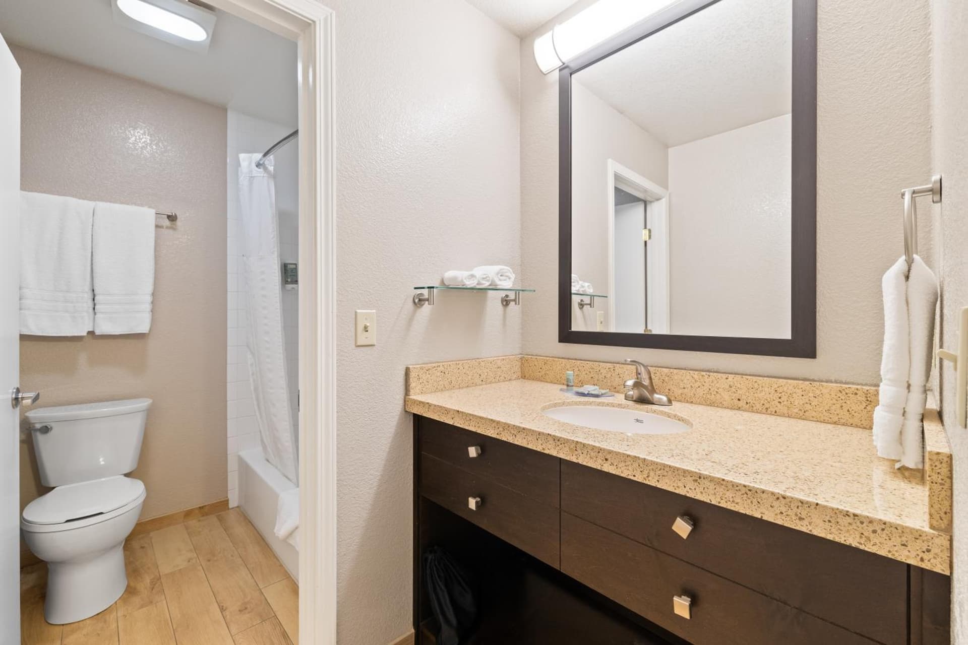 Best Western Petaluma Inn gallery photo in Petaluma, CA — image 36