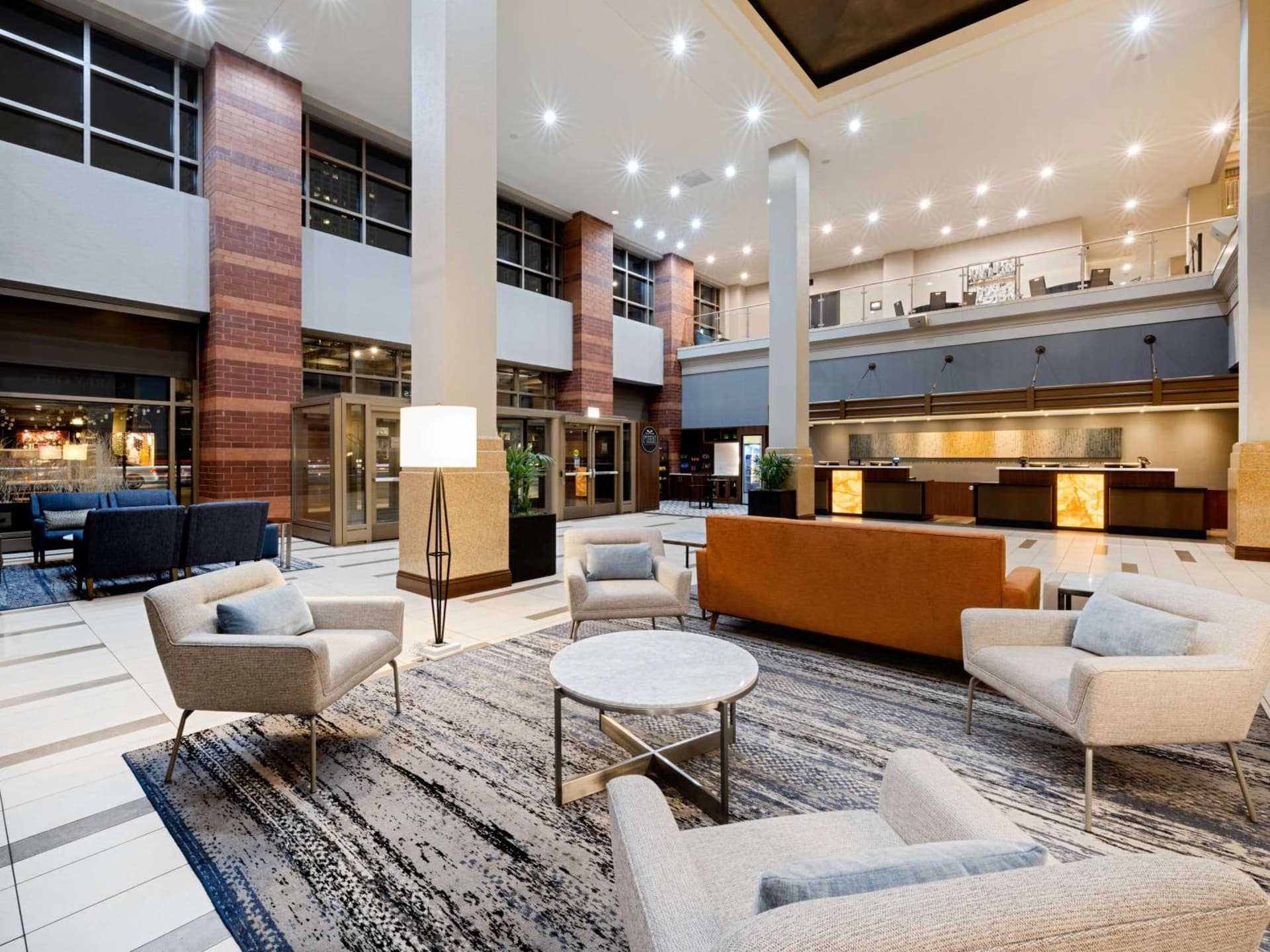 Embassy Suites Chicago - Downtown River North gallery photo in Chicago, IL — image 47