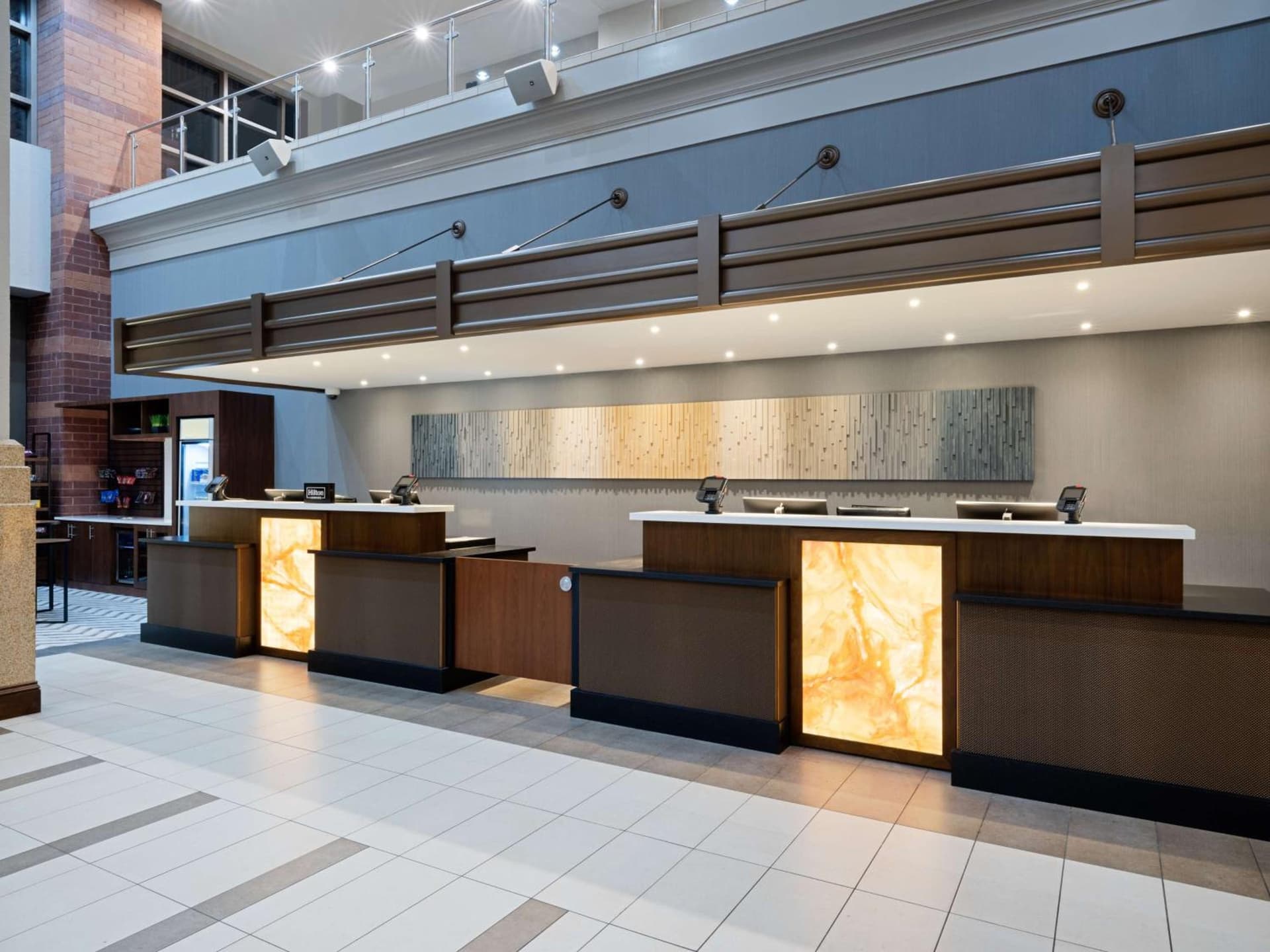 Embassy Suites Chicago - Downtown River North gallery photo in Chicago, IL — image 34