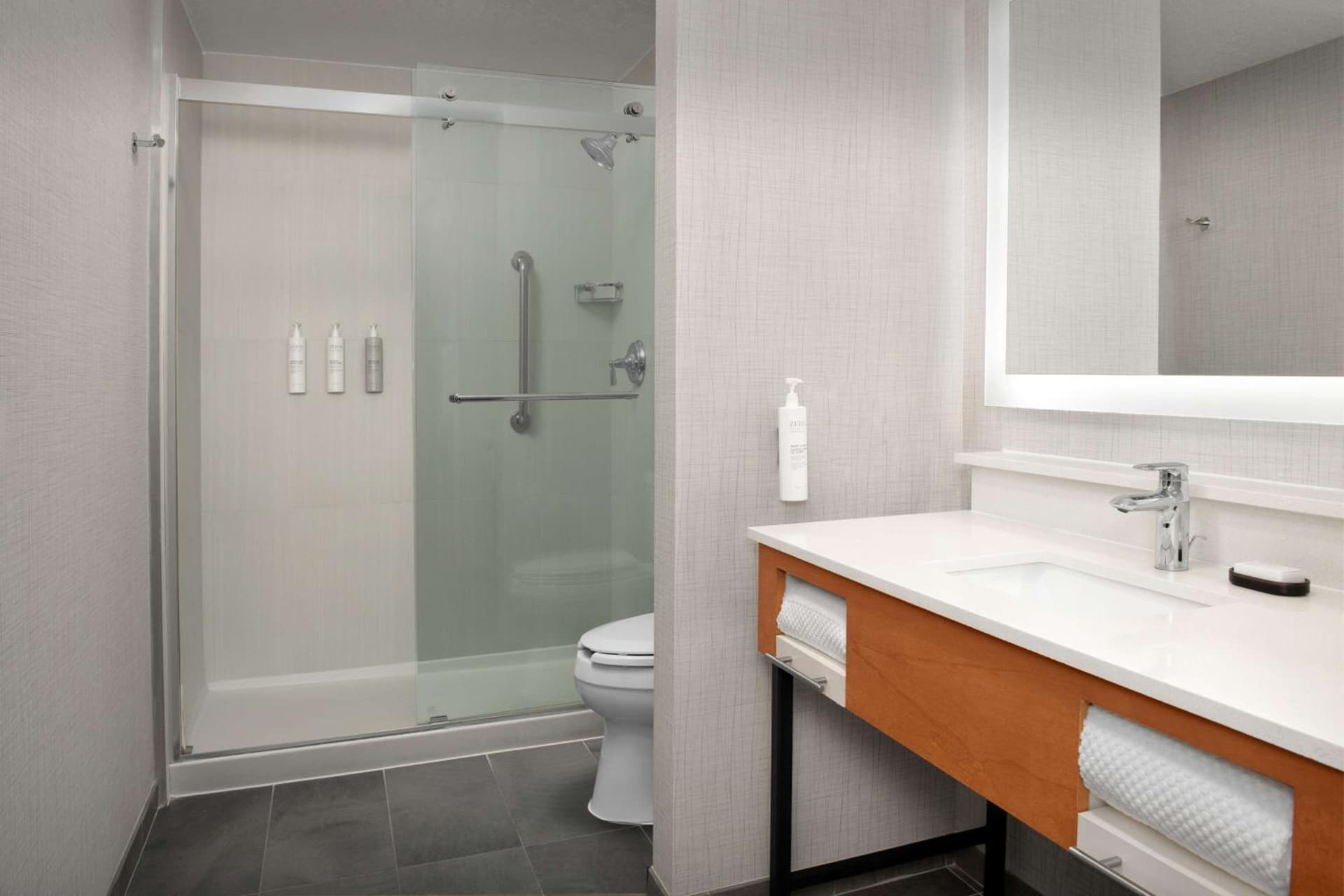 Embassy Suites La Quinta Hotel & Spa gallery photo in La Quinta, CA — image 15