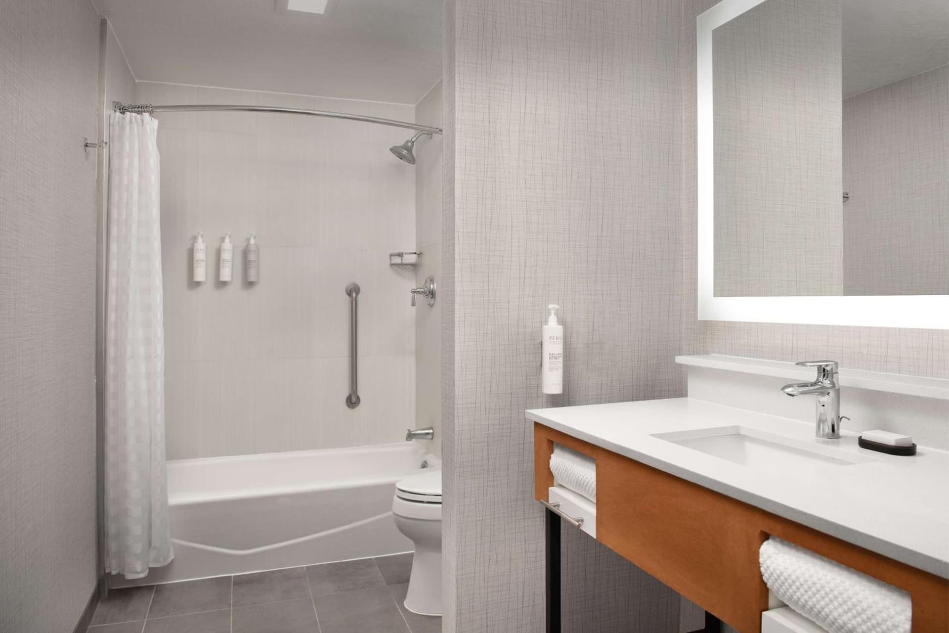 Embassy Suites La Quinta Hotel & Spa gallery photo in La Quinta, CA — image 38