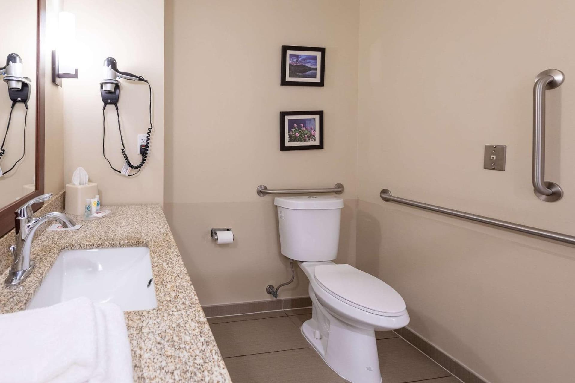 Comfort Suites Denver near Anschutz Medical Campus gallery photo in Aurora, CO — image 57