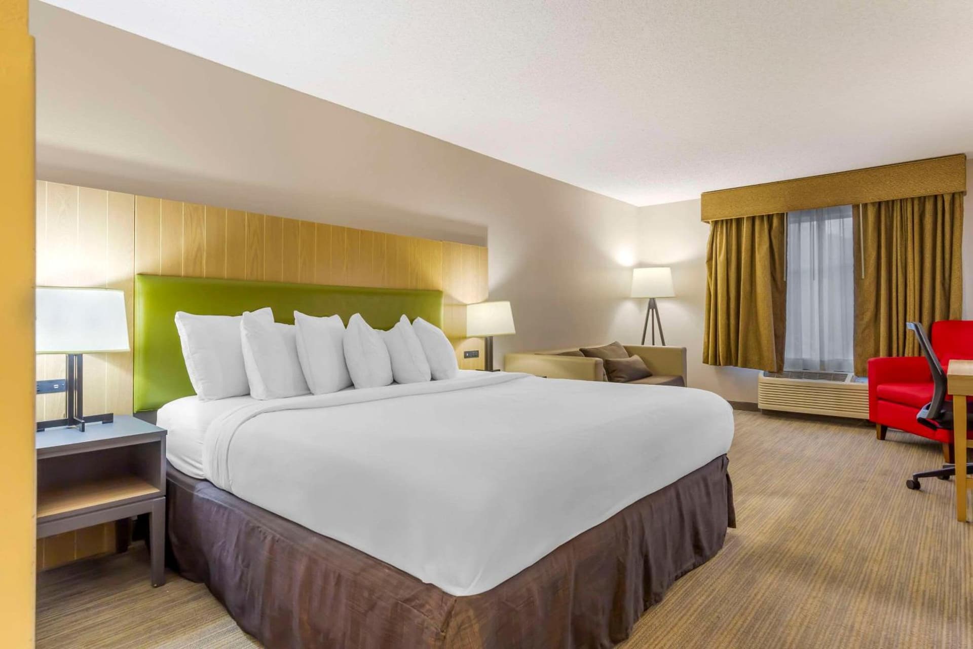 Country Inn & Suites by Radisson, Newport News South, VA gallery photo in Newport News, VA — image 58