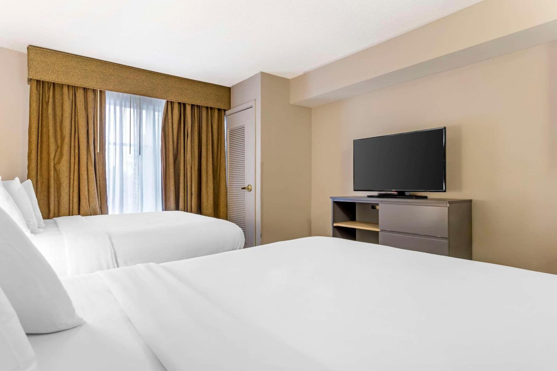 Country Inn & Suites by Radisson, Newport News South, VA gallery photo in Newport News, VA — image 36