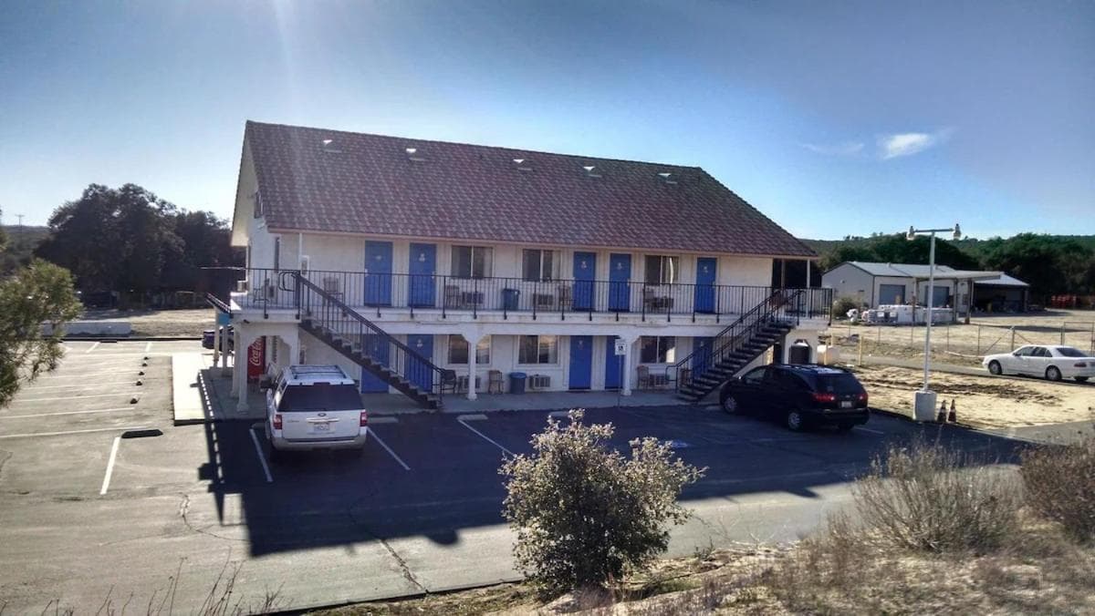 Back Country Inn featured exterior or lobby in Boulevard, CA — similar hotel