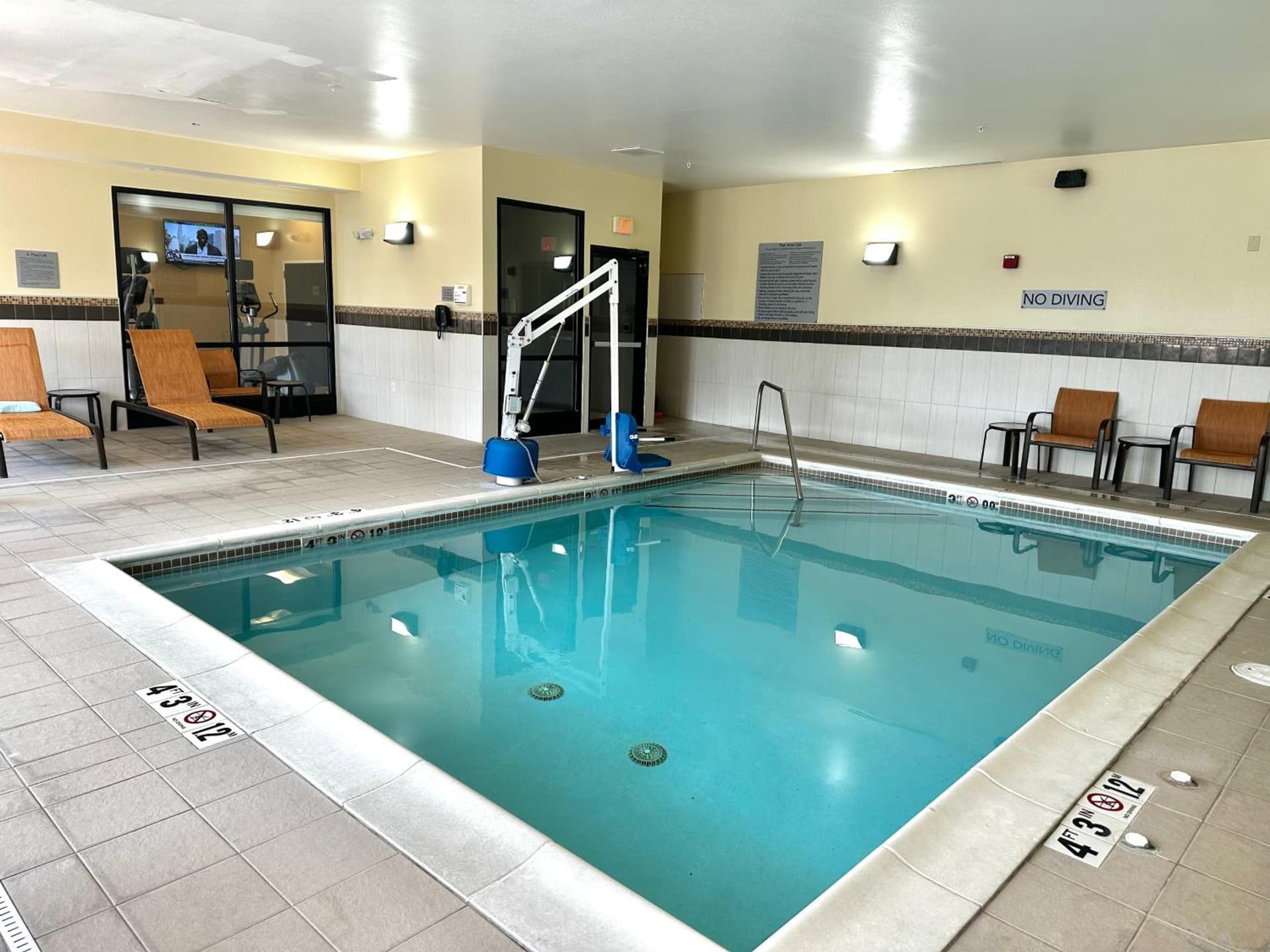 Courtyard by Marriott Indianapolis Noblesville interior in Noblesville, IN — gallery photo 2