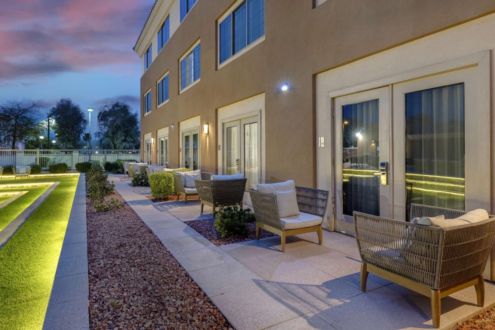 Aiden by Best Western Scottsdale North gallery photo in Scottsdale, AZ — image 9