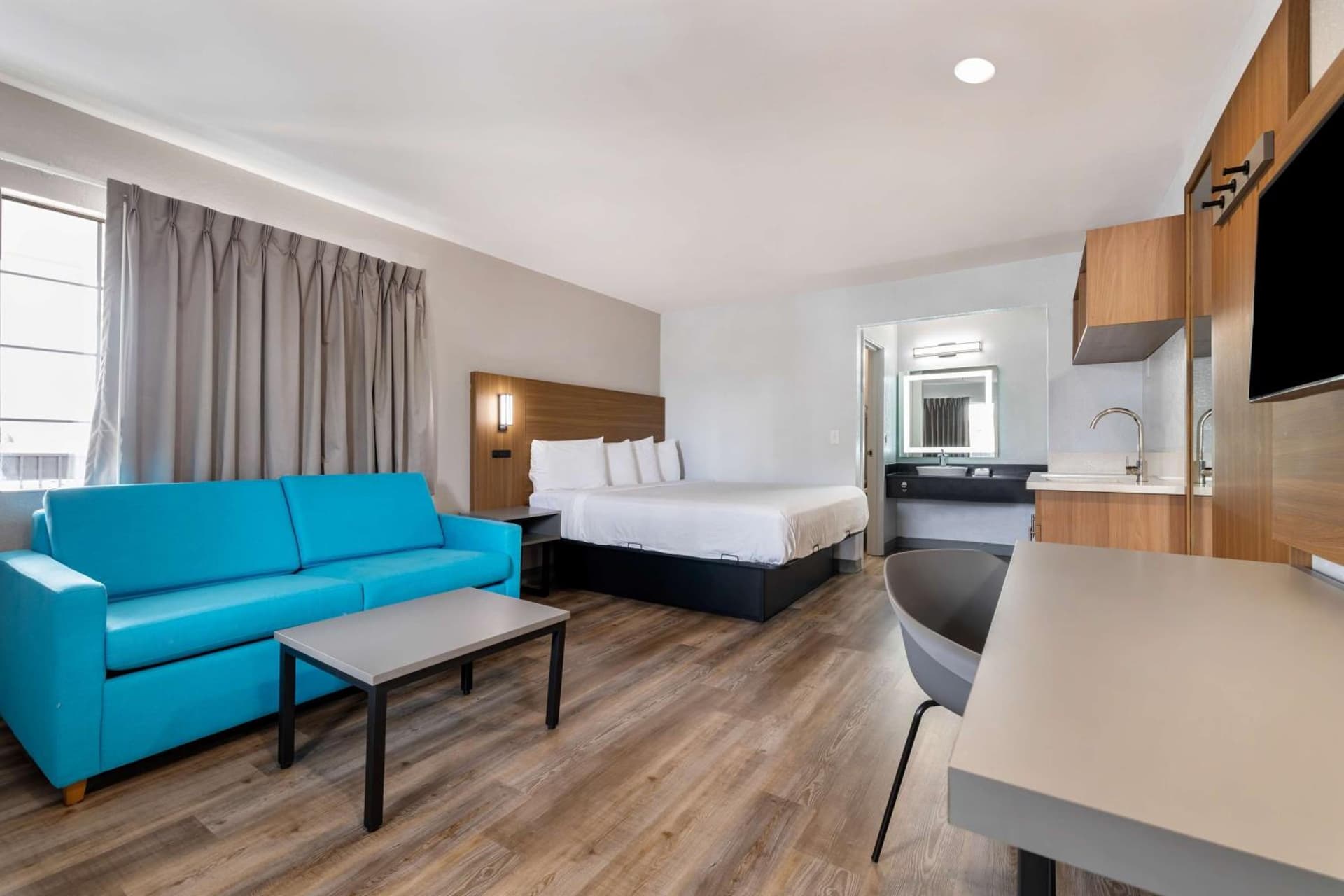 Motel 6-Santa Ana, CA gallery photo in Santa Ana, CA — image 6
